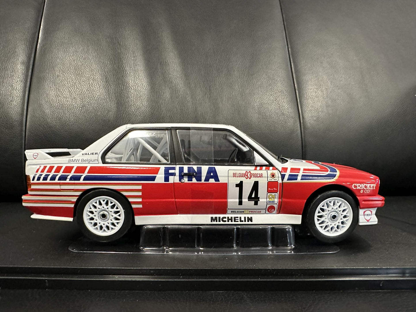 Bmw M3 E30 Belgium Pro Car 1993 white/red 1:18 Solido S1801523 Бмв М3 Е30 Белгия Про Кар бял/червен