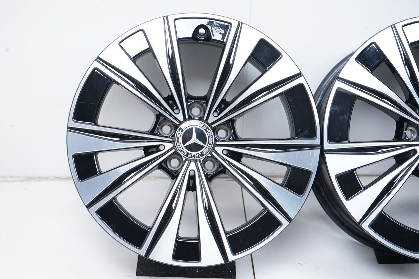 Оригинални Mercedes C Klasse Allterrain Allroad W206 18 Zoll Мерцедес Ц Класа W206 Алуминиеви джанти 18 цола 7,5J ET44 А2064013900