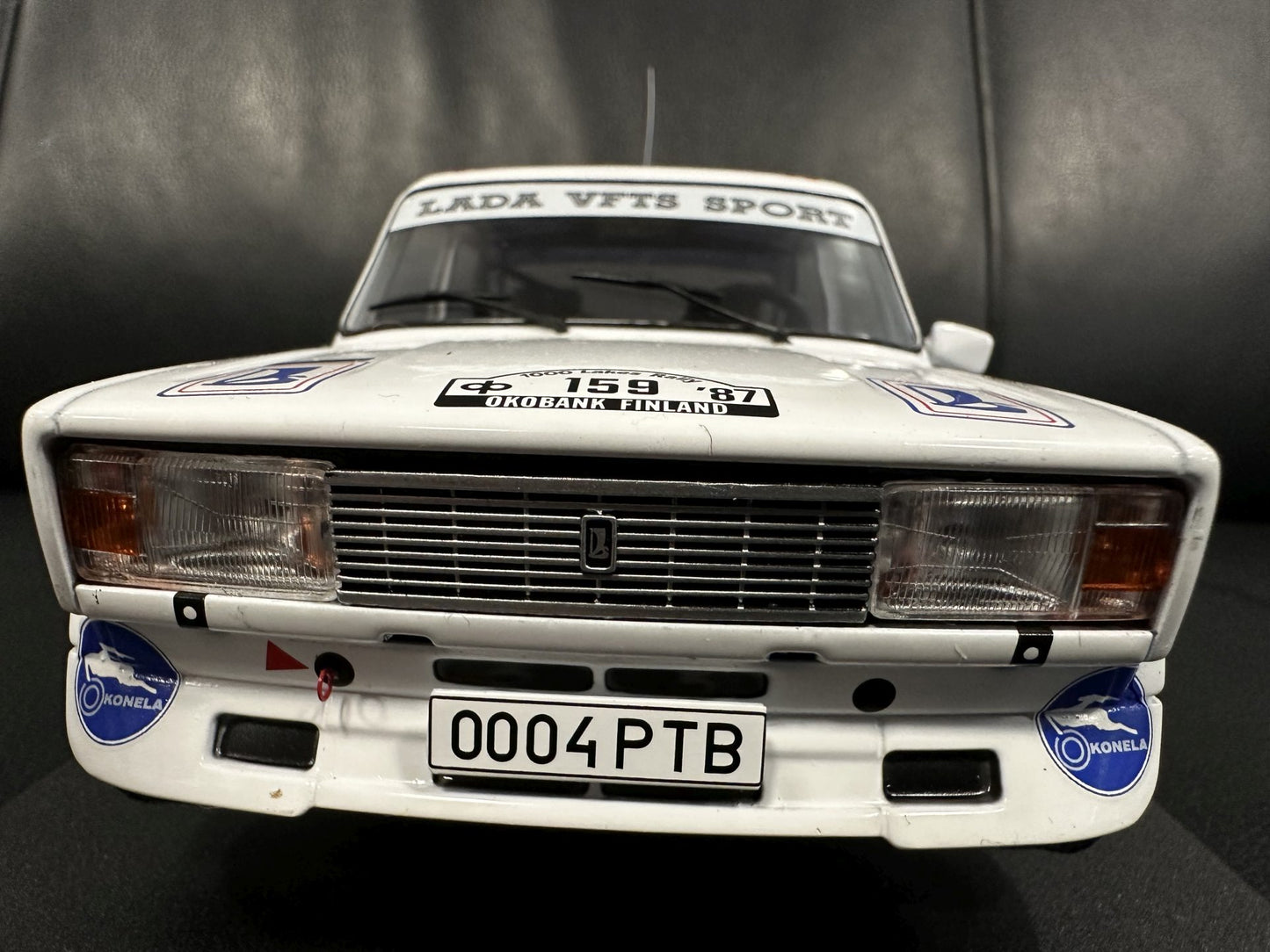 Lada 2105 VFTS Rally Lakes 1987 white 1:18 IXO 18RMC181B.22 Лада 2105 1987 бял