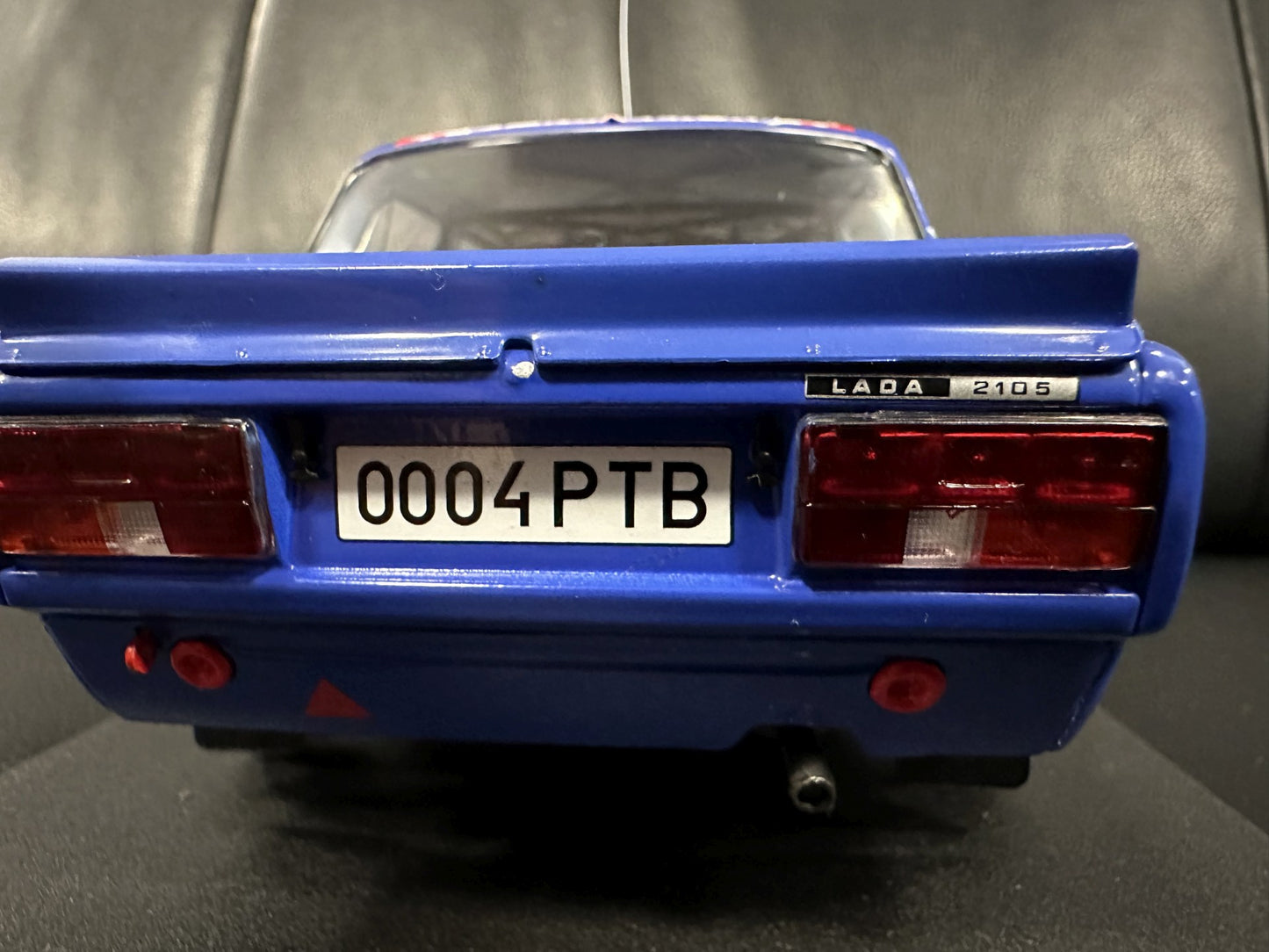 Lada 2105 VFTS Rally Lakes 1987 white 1:18 IXO 18RMC181B.22 Лада 2105 1987 бял