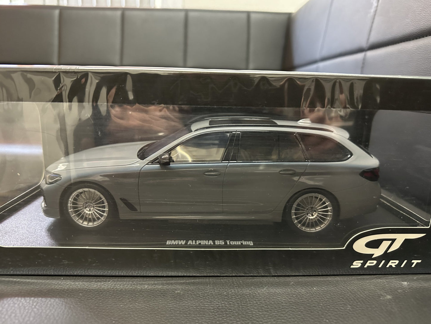 Bmw Alpina B5 G31 Kombi grey Limitiert 1:18 GT Spirit CLDC035 Бмв Алпина сив Комби Лимитирана
