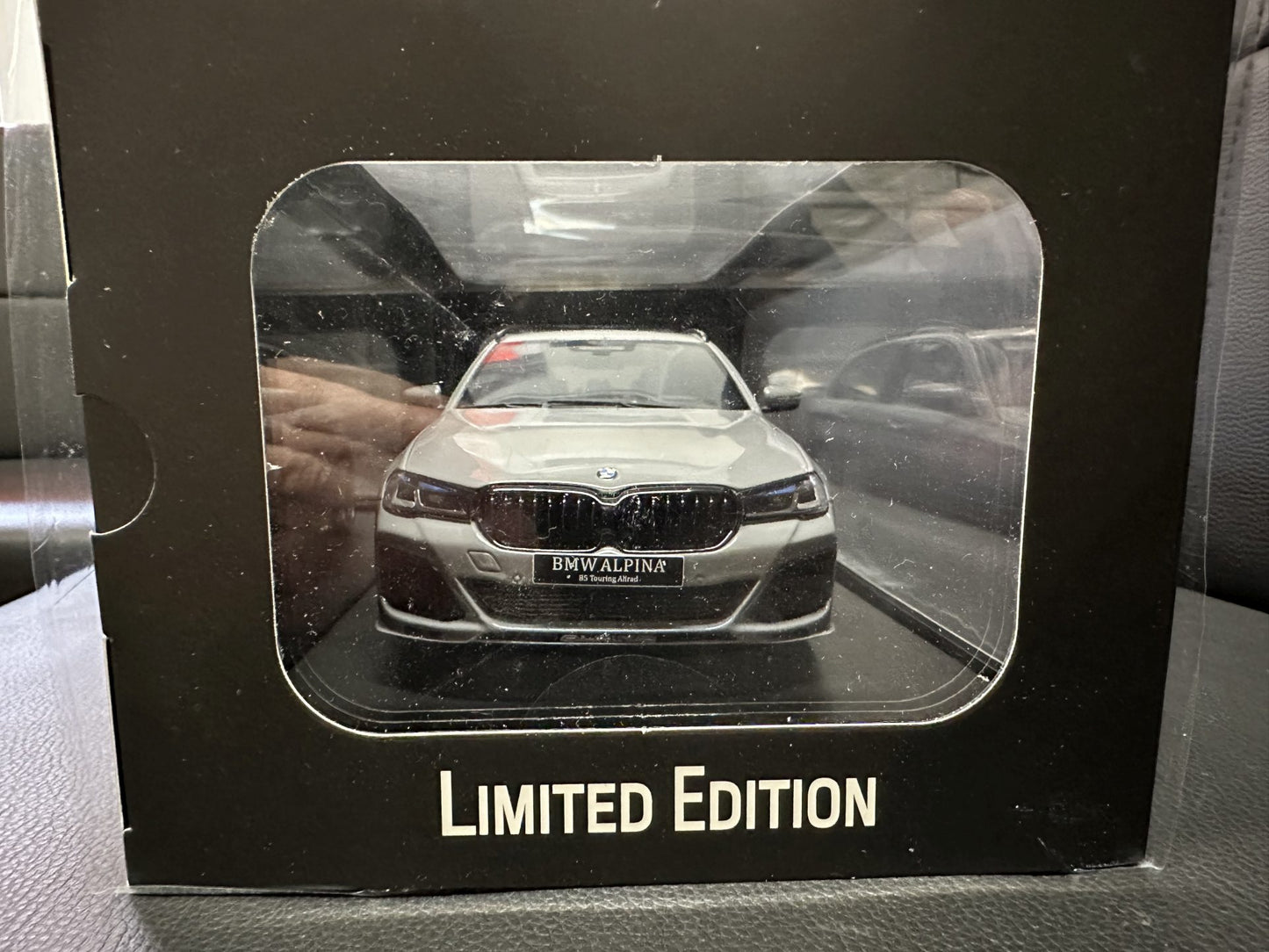 Bmw Alpina B5 G31 Kombi grey Limitiert 1:18 GT Spirit CLDC035 Бмв Алпина сив Комби Лимитирана