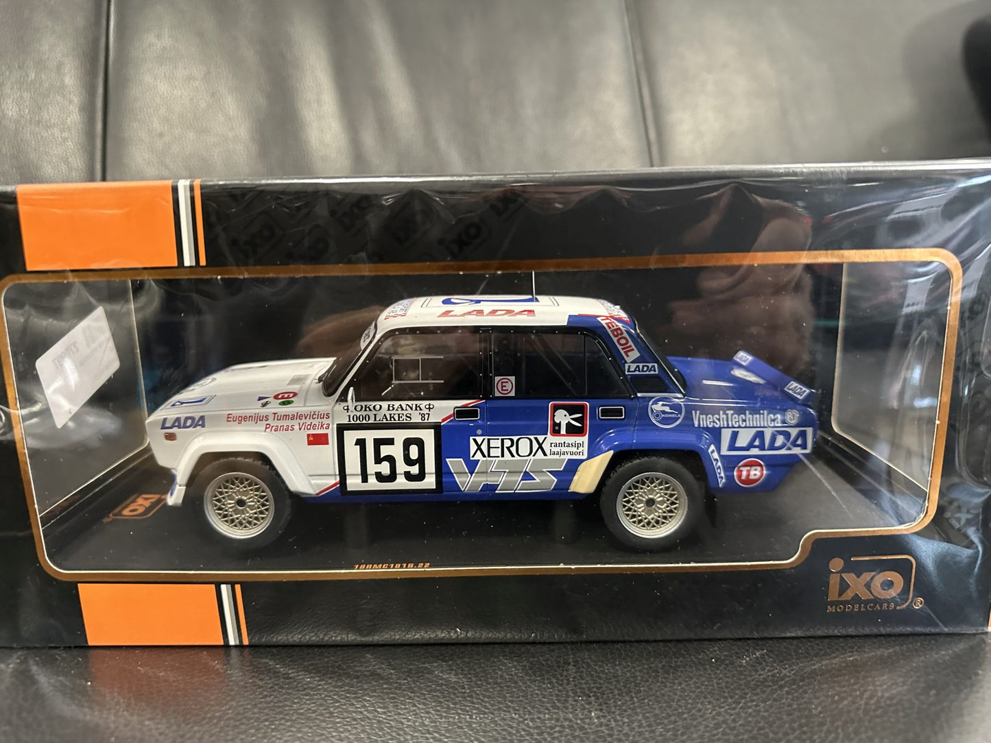 Lada 2105 VFTS Rally Lakes 1987 white 1:18 IXO 18RMC181B.22 Лада 2105 1987 бял