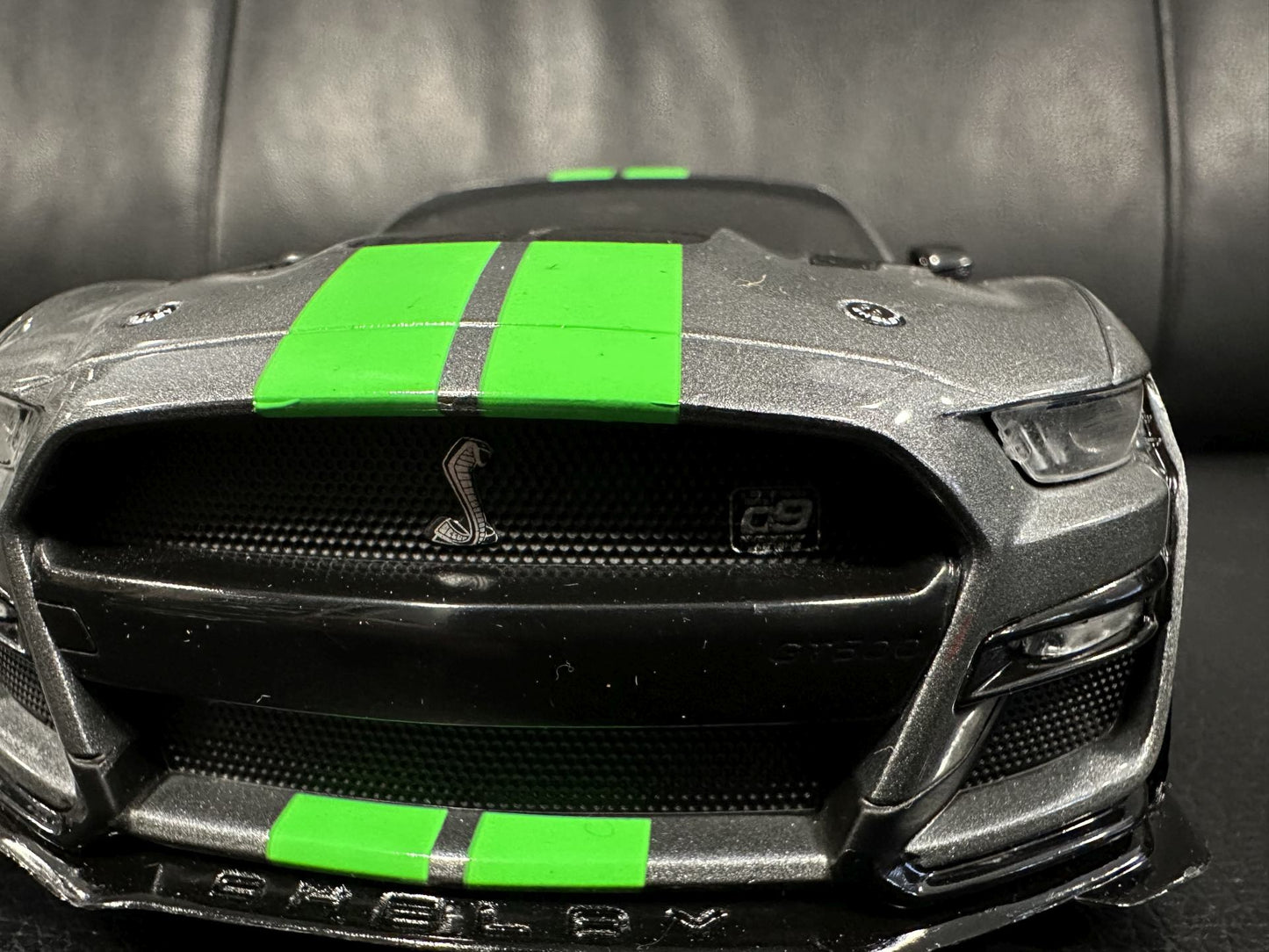 Ford Mustang USA GT500 Coupe 2023 silver/green 1:18 Solido S1805911 Форд Мустанг ГТ500 сив/зелен