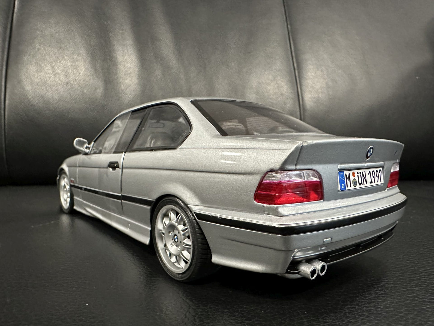 Bmw M3 E36 Coupe silver 1:18 Solido S1803913 Бмв M3 Е36 сив Купе