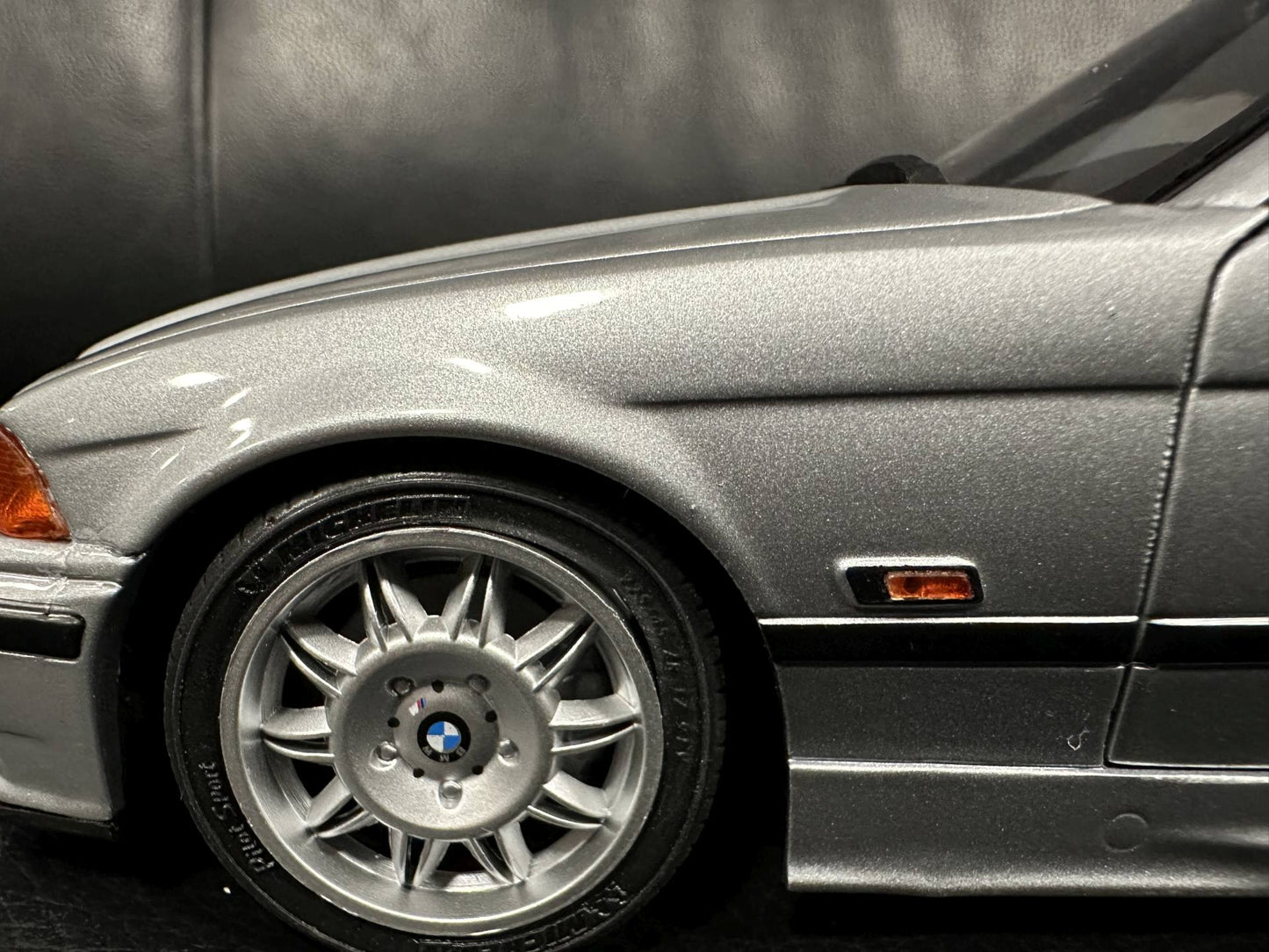 Bmw M3 E36 Coupe silver 1:18 Solido S1803913 Бмв M3 Е36 сив Купе