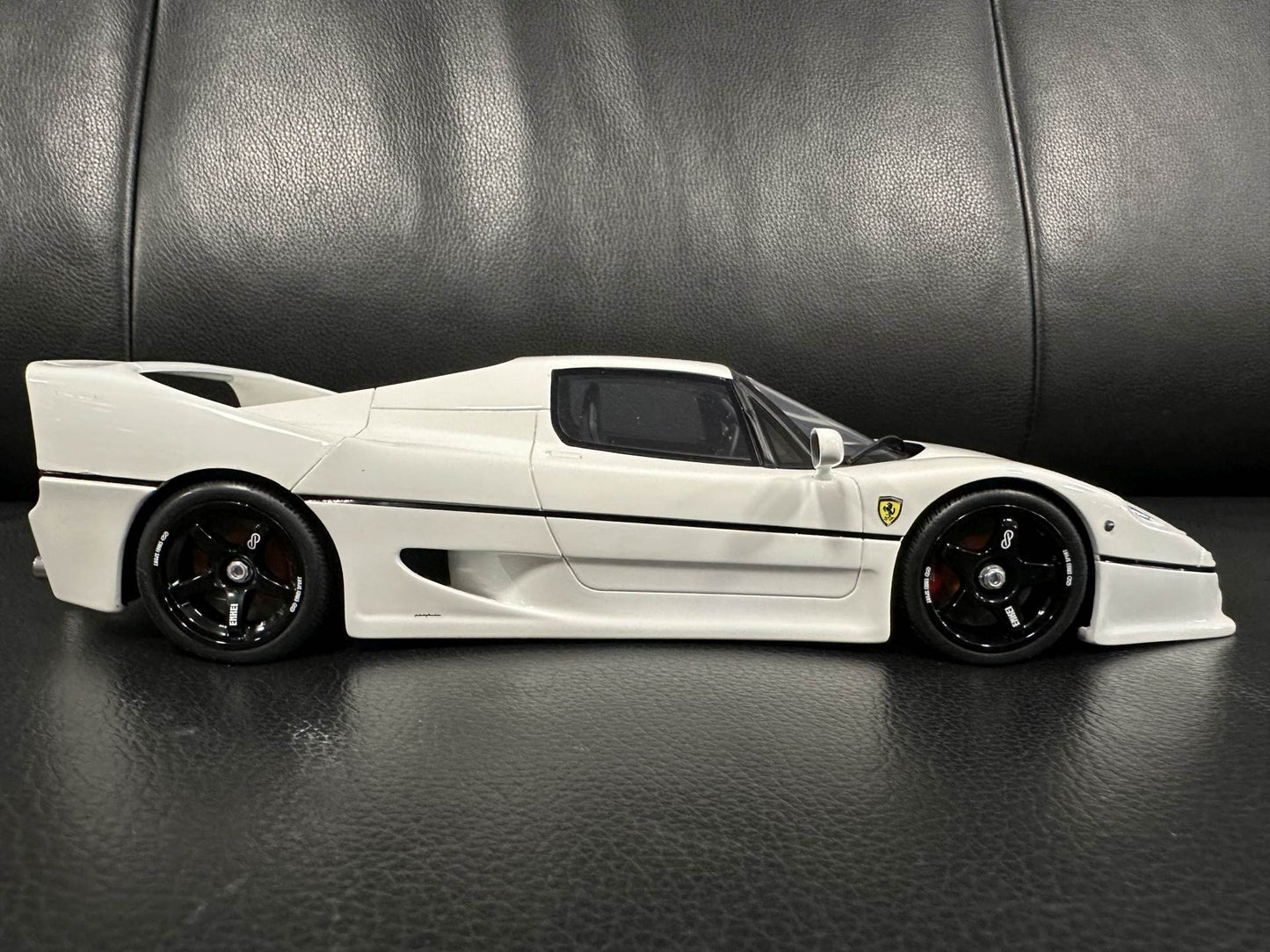 Ferrari F50 LBWK 2013 white Limitiert 390/1500 1:18 GT Spirit GT437 Ферари Ф50 бял Лимитирана