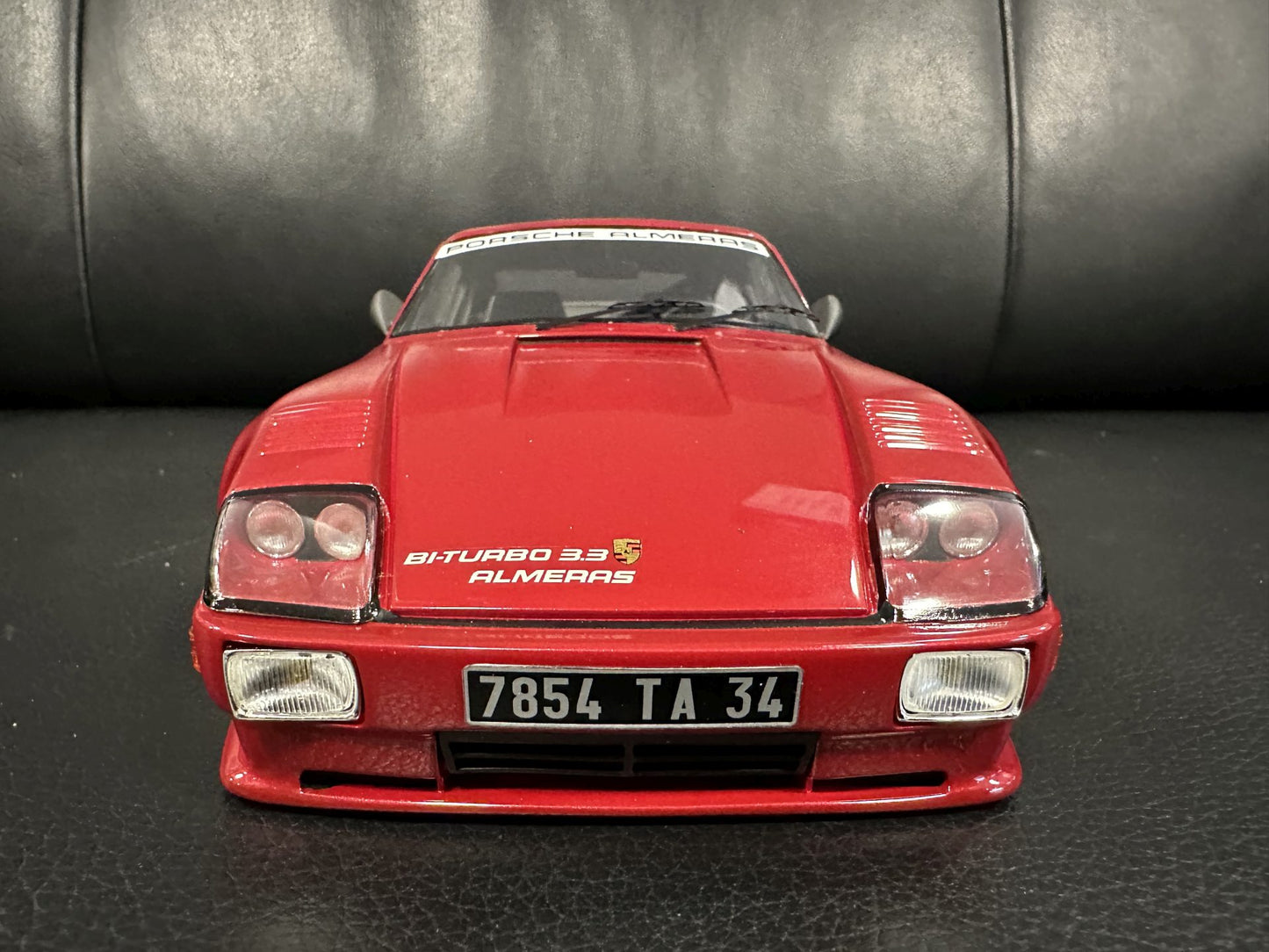 Porsche 911 930 BiTurbo 3,3 Almeras 1993 red Limitiert 14/150 1:18 KESS KE18005C Порше 911 930 червен Лимитирана