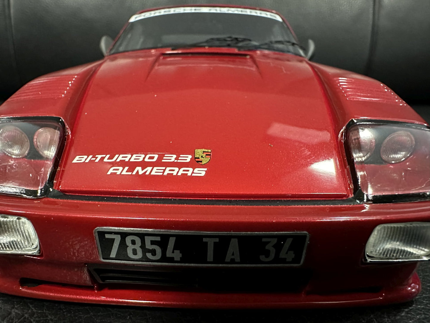 Porsche 911 930 BiTurbo 3,3 Almeras 1993 red Limitiert 14/150 1:18 KESS KE18005C Порше 911 930 червен Лимитирана