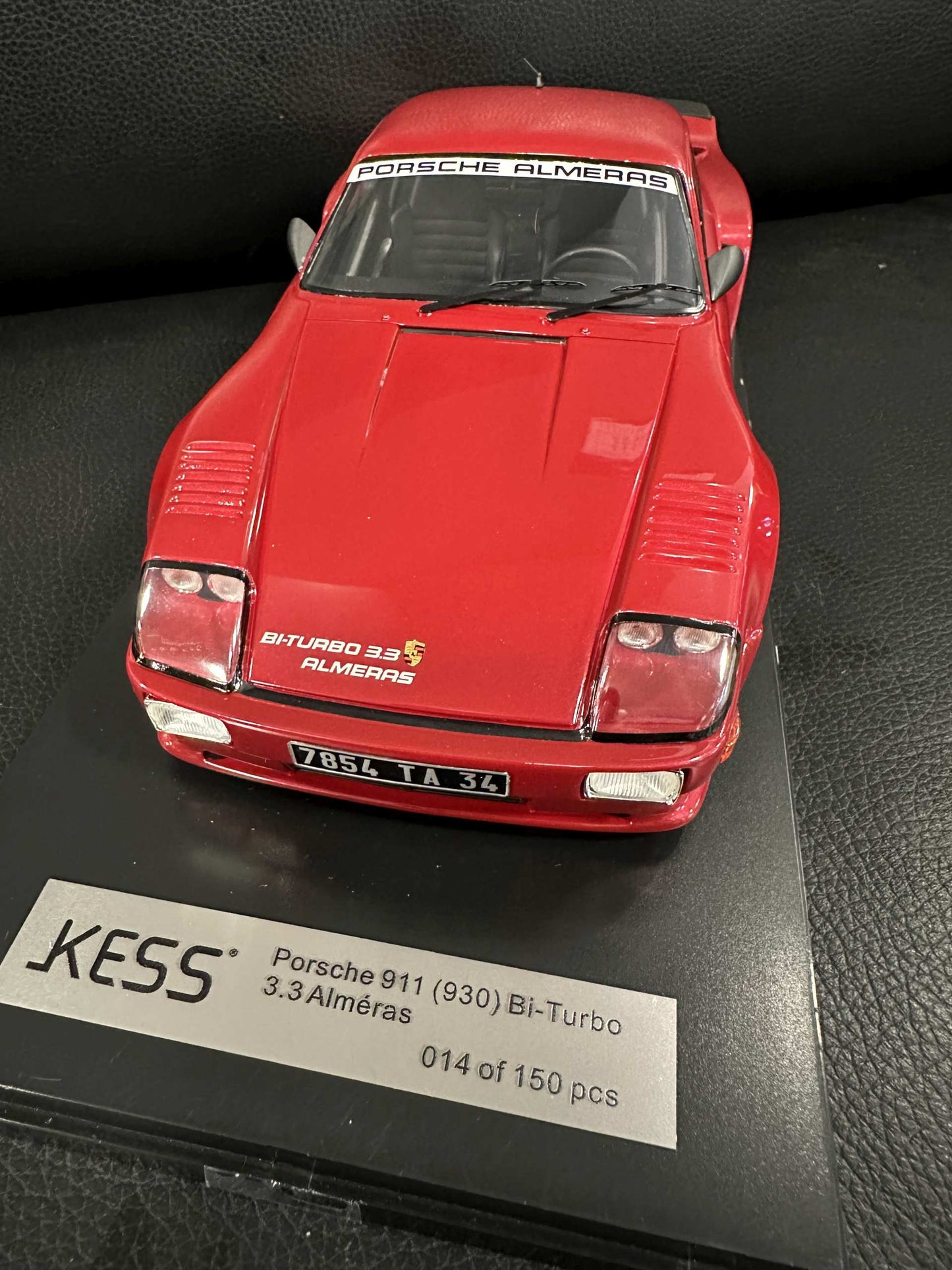 Porsche 911 930 BiTurbo 3,3 Almeras 1993 red Limitiert 14/150 1:18 KESS KE18005C Порше 911 930 червен Лимитирана