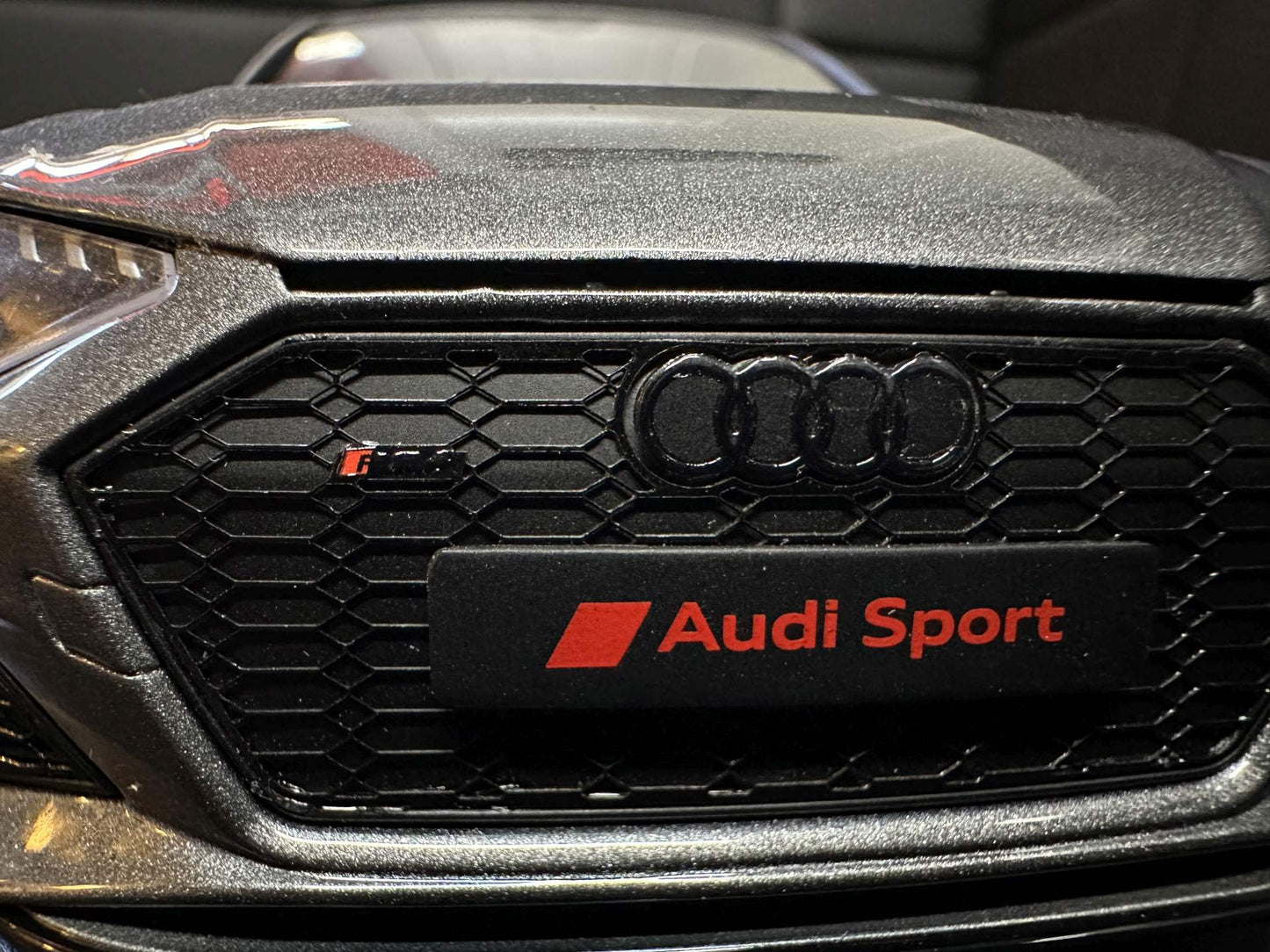 Audi RS4 Kombi Competition grey Limitiert 1:18 GT Spirit GT456 Ауди РС4 сив Комби Лимитирана