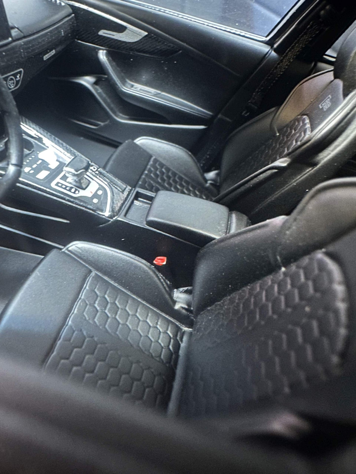 Audi RS4 Kombi Competition grey Limitiert 1:18 GT Spirit GT456 Ауди РС4 сив Комби Лимитирана