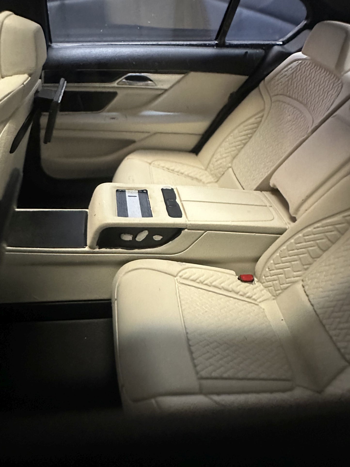 Bmw Alpina B7 Limousine blue Limitiert 755/1500 1:18 GT Spirit GT465 Бмв Алпина син седан Лимитирана