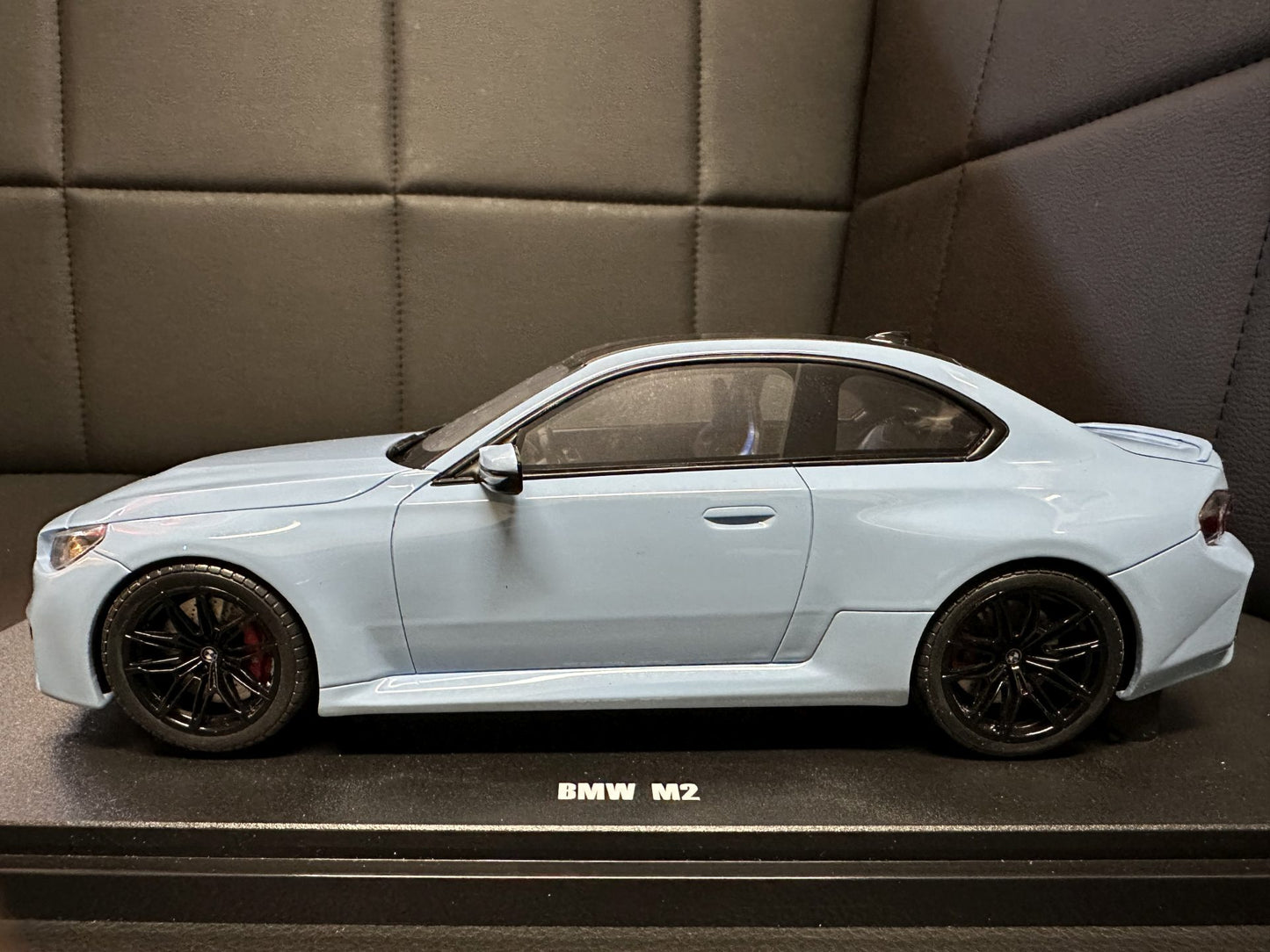 Bmw M2 G87 blue 1:18 GT Spirit GT424 Бмв M2 небесно син