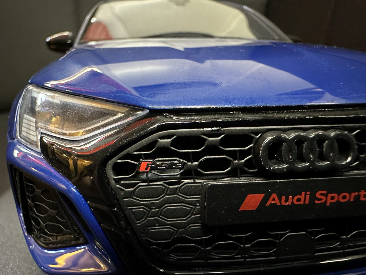 Audi RS3 Sportback blue Limitiert 1:18 GT Spirit GT884 Ауди РС3 син Лимитирана