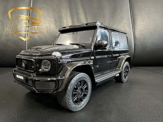 Mercedes Benz G Klasse BRABUS G800 4x4 Super Black Limitiert 1:18 GT Spirit GT500  Мерцедес Бенц Г Класа черен Лимитирана