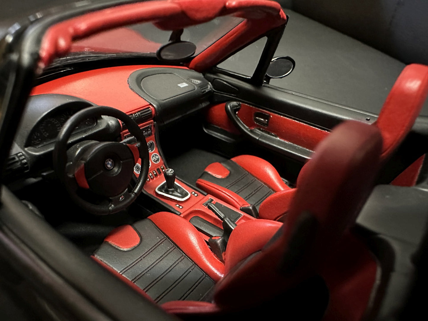 Bmw Z3 Cabrio black Limitiert 1403/2000 1:18 OTTO OT1016 Бмв Z3 черен Кабрио Лимитирана