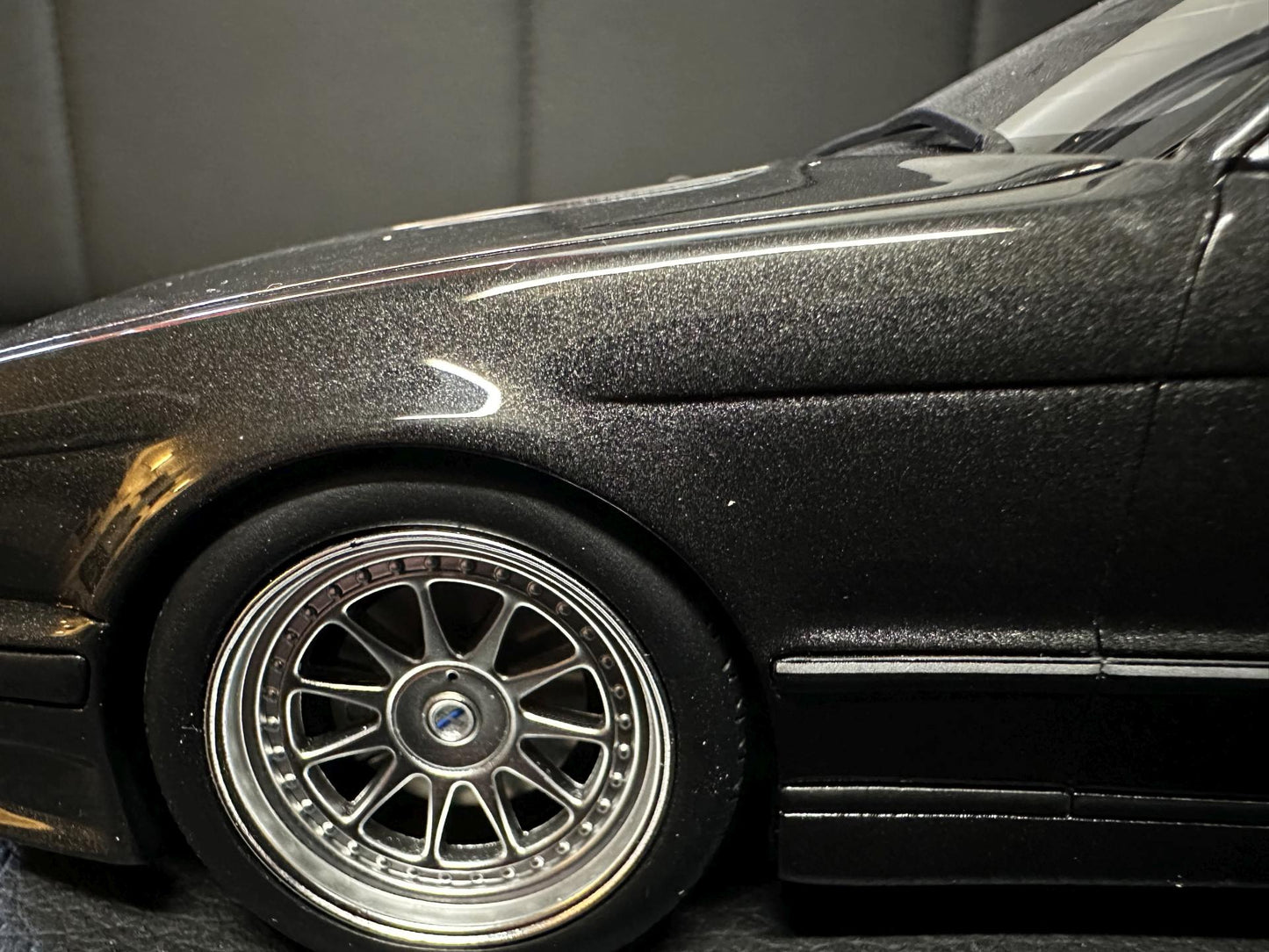 Bmw H5 Hartge E34 V12 Limousine black Limitiert 366/999 1:18 OTTO OT362B Бмв Е34 черен Лимитирана