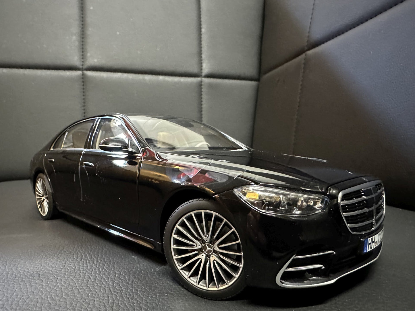 Mercedes Benz S Klasse W223 black 1:18 NOREV 183801 Мерцедес Бенц С Класа черен