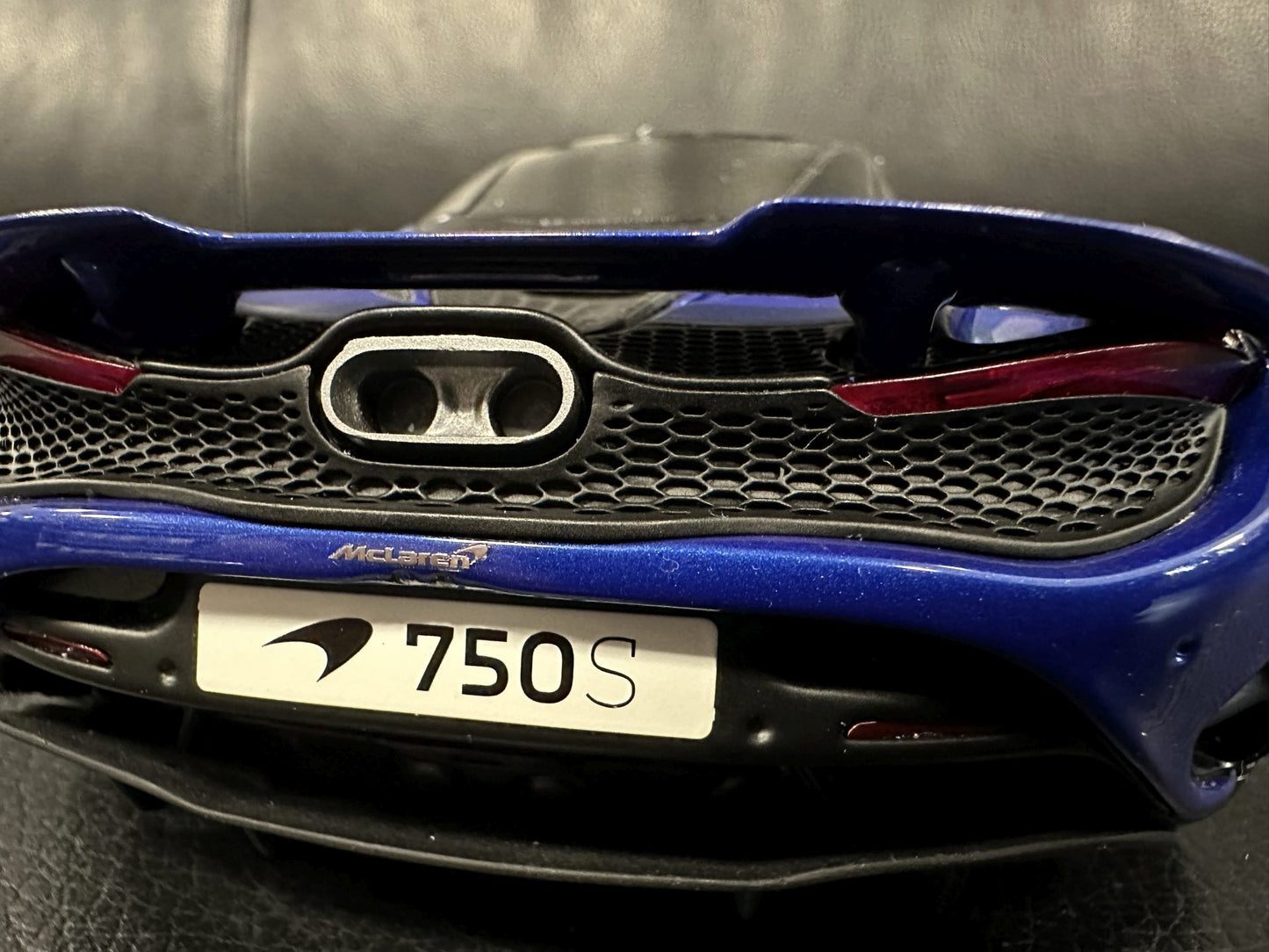 Mclaren 750S Coupe blue Limitiert 30/999 1:18 GT Spirit GT458 Макларън 750С Купе Лимитирана син