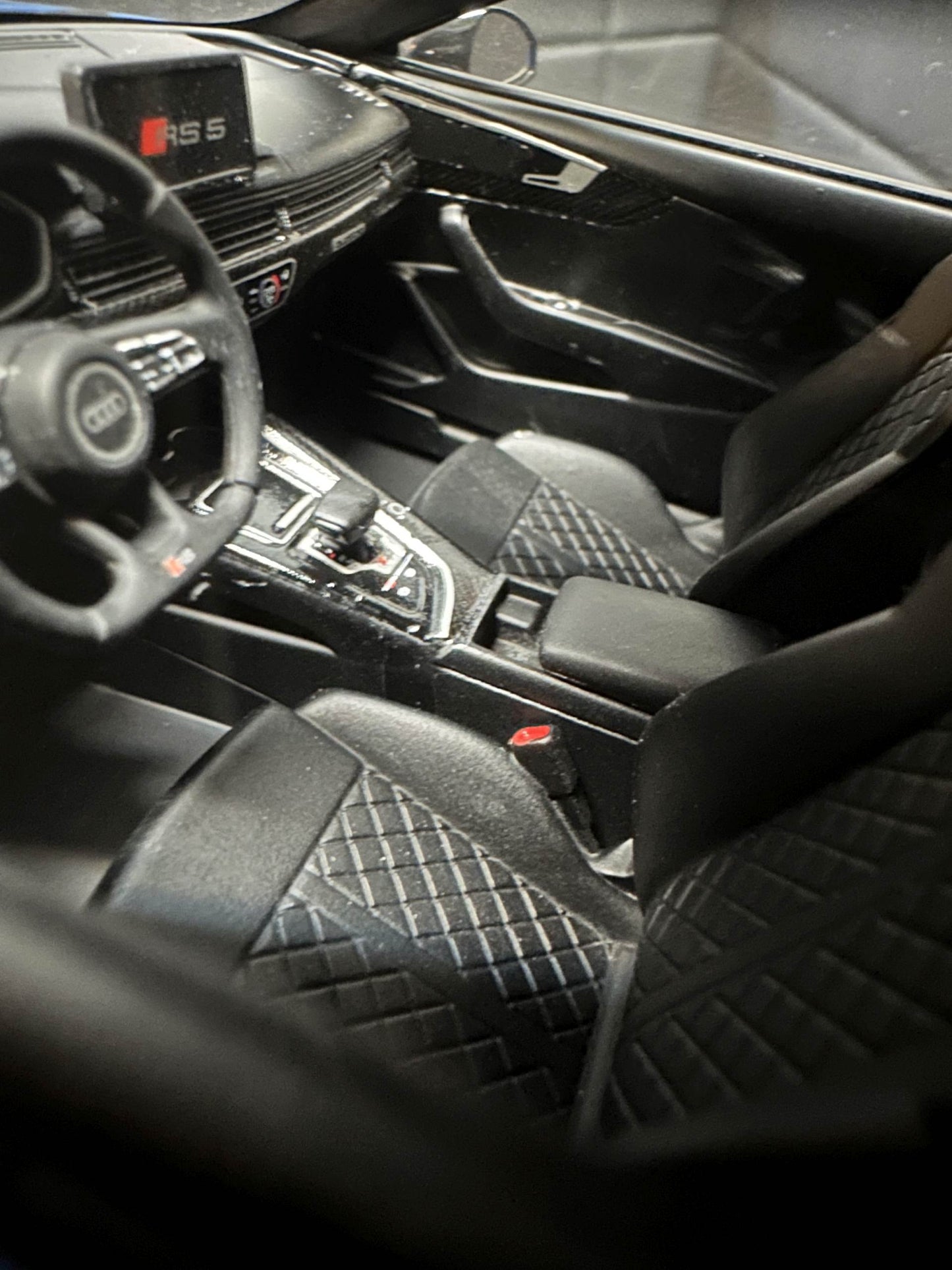 Audi RS5 Coupe blue Limitiert 543/999 1:18 GT Spirit GT311 Ауди РС5 син Лимитиран