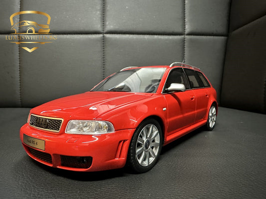 Audi RS4 B5 Kombi red Limitiert 560/2000 1:18 OTTO OT1026 Ауди РС4 червен Комби Лимитирана