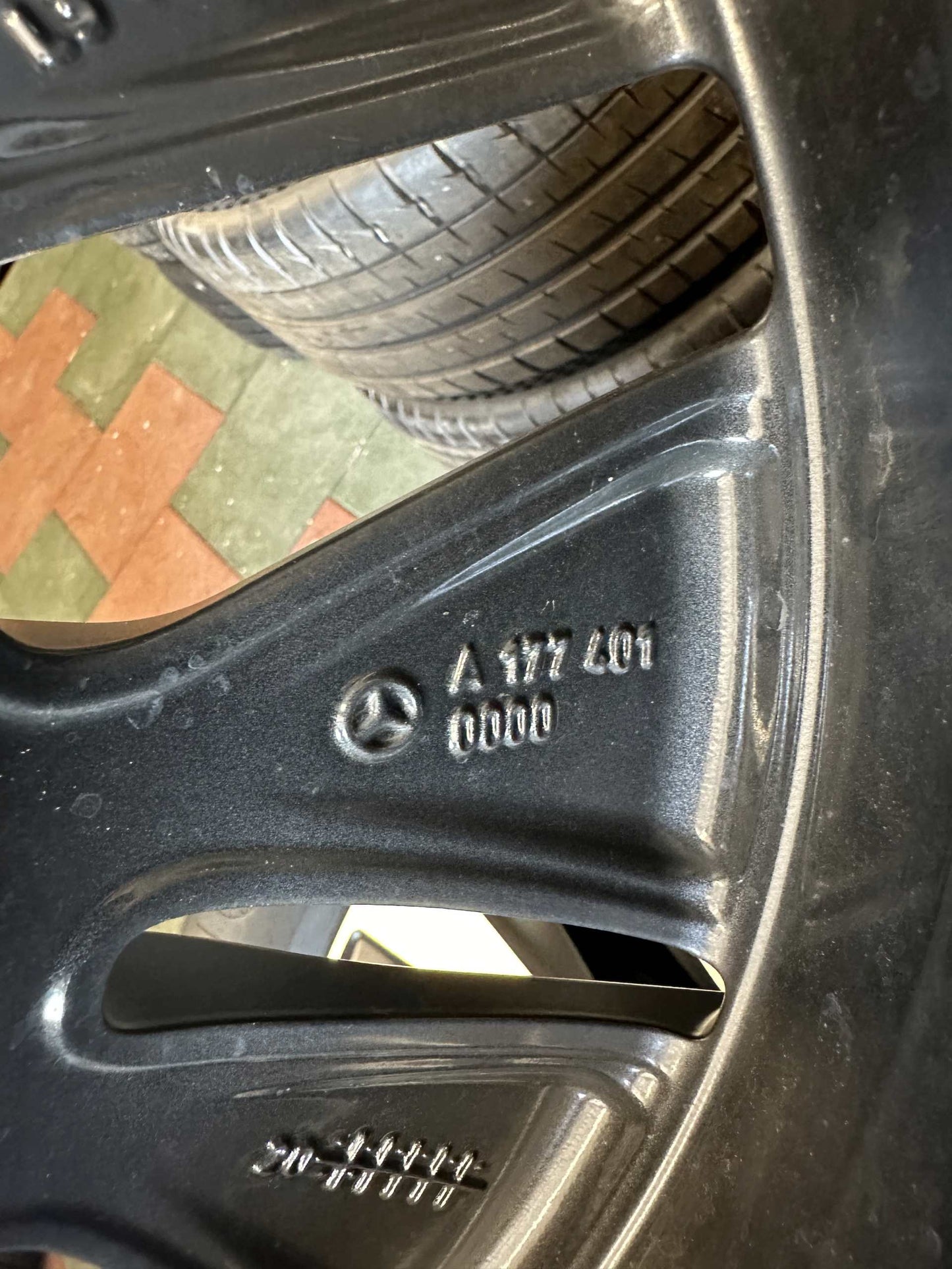 Оригинал Като Нови Mercedes A B Klasse 16 Zoll W177 W247 Мерцедес А Б Класа 16 цола джанти летен комплект летни гуми