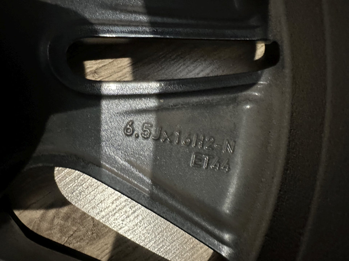 Оригинални Mercedes 6,5J ET44 5x112 A B Klasse W177 W247 16 Zoll Мерцедес А Б Класа W177 W247 Алуминиеви джанти 16 цола A1774010000