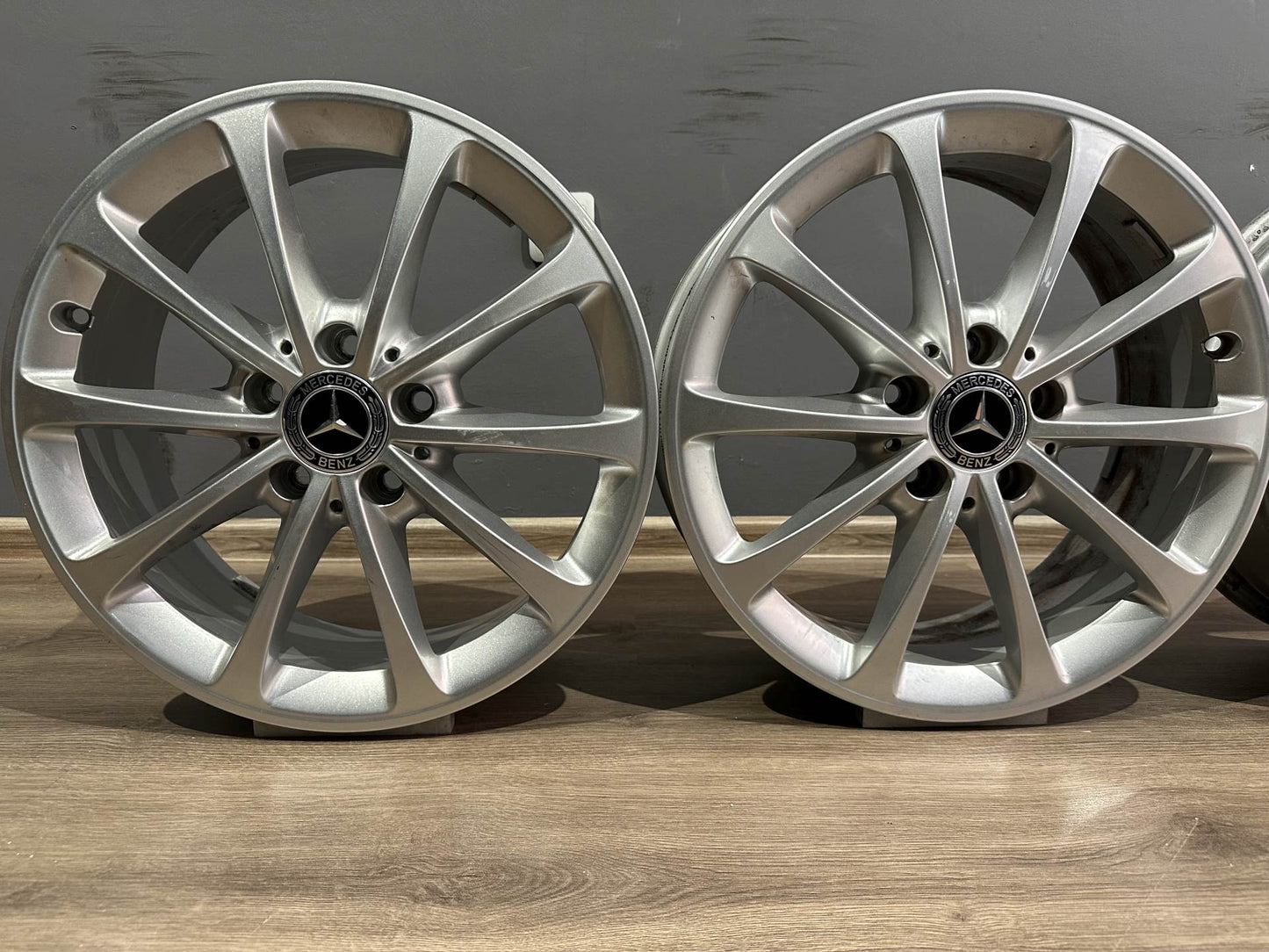 Оригинални Mercedes 6,5J ET44 5x112 A B Klasse W177 W247 17 Zoll Мерцедес А Б Класа W177 W247 Алуминиеви джанти 17 цола A1774010300
