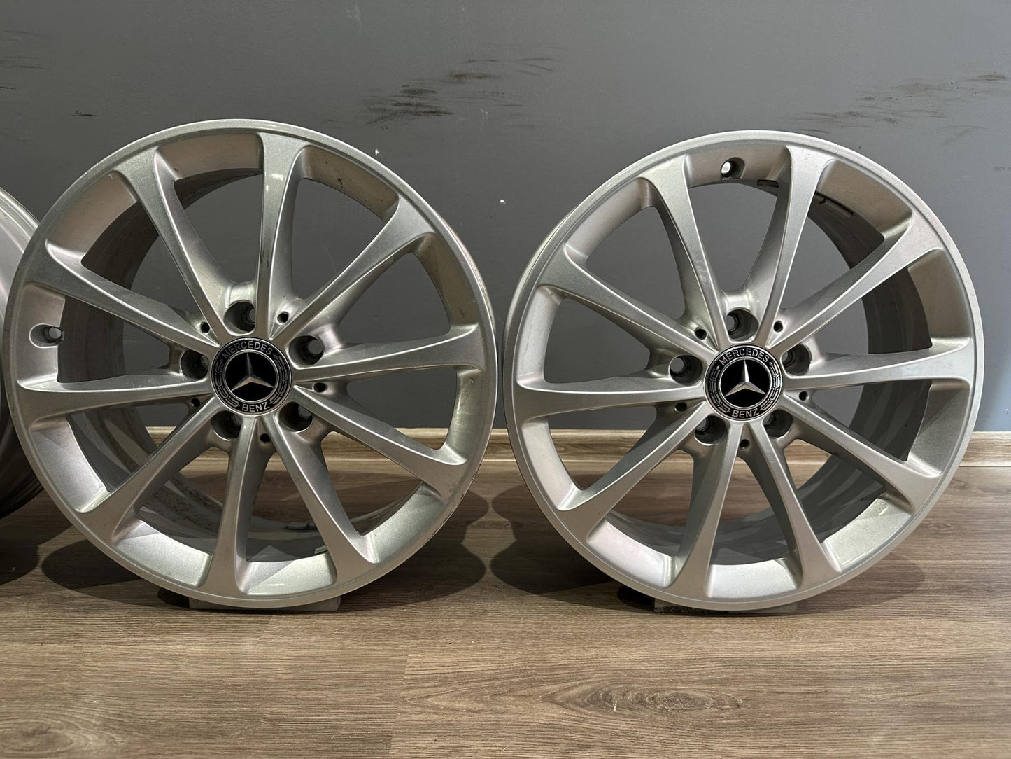 Оригинални Mercedes 6,5J ET44 5x112 A B Klasse W177 W247 17 Zoll Мерцедес А Б Класа W177 W247 Алуминиеви джанти 17 цола A1774010300