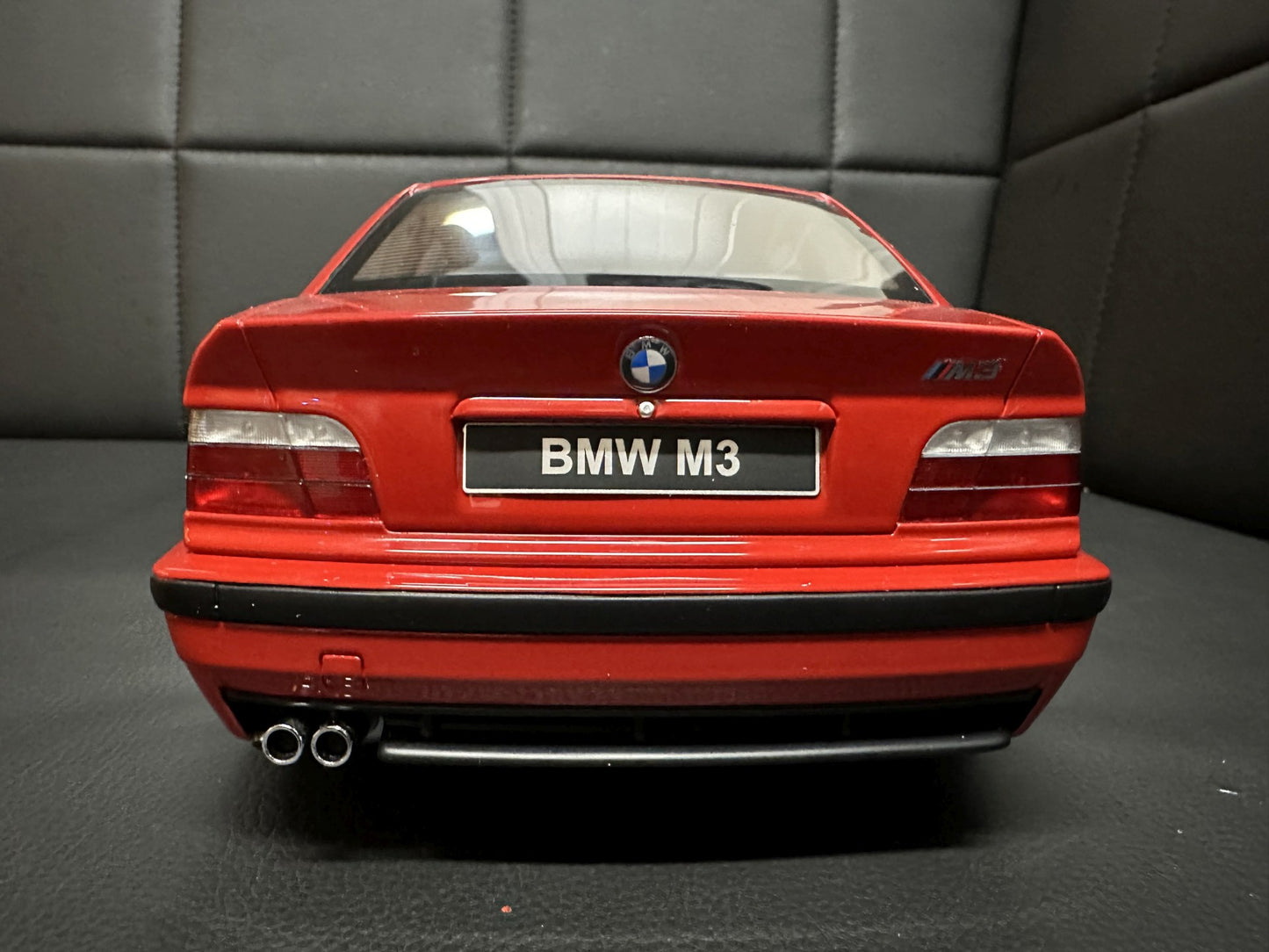 Bmw M3 E36 3.2 Coupe red Limitiert 608/999 1:12 OTTO G069 Бмв M3 Е36 Купе червен Лимитирана