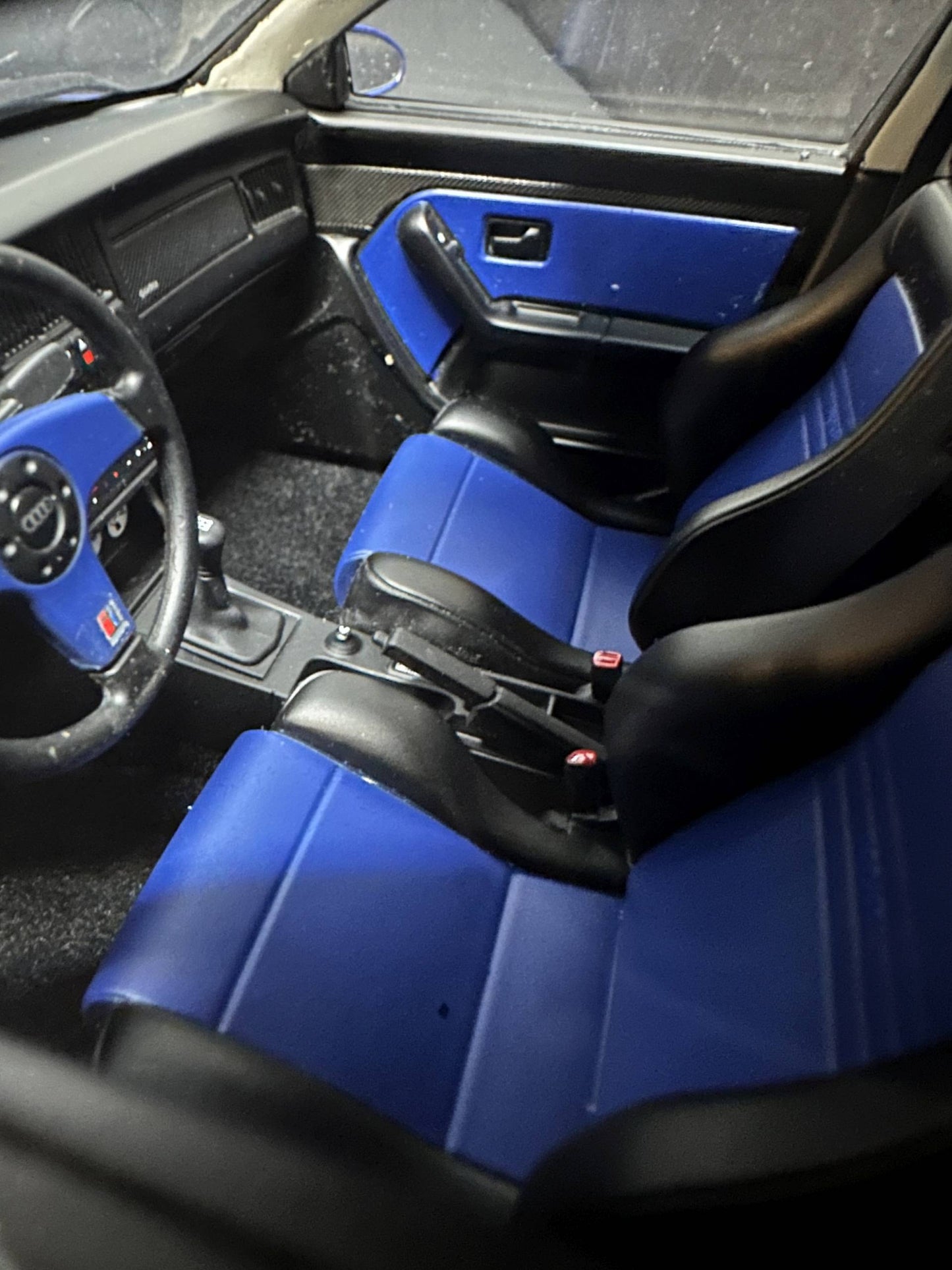 Audi RS2 Avant blue Limitiert 269/2000 1:12 OTTO G075 Ауди РС2 Комби син Лимитирана