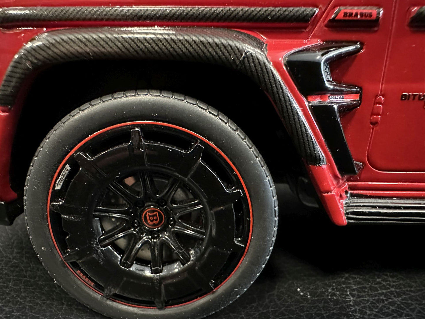 Mercedes Benz G Klasse BRABUS 900 Rocket red Limitiert 0081/1200 1:18 GT Spirit GT897 Мерцедес Бенц Г Класа червен Лимитирана