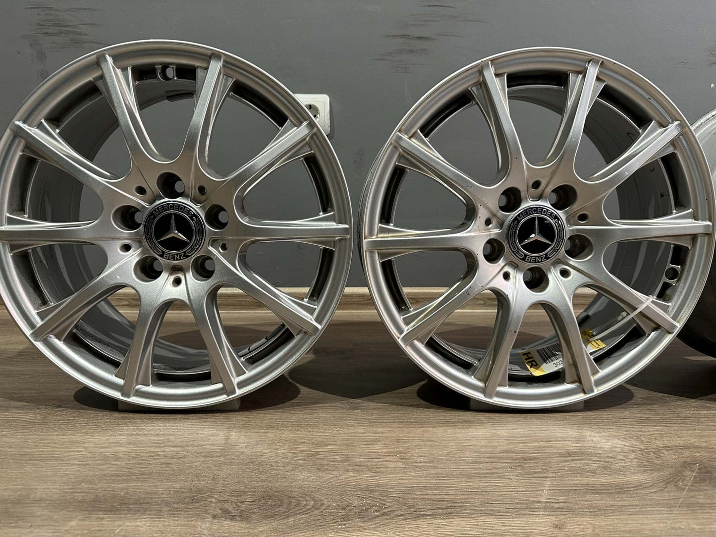 Оригинални Mercedes C Klasse W205 16 Zoll Мерцедес Ц Класа W205 Алуминиеви джанти 16 цола 6,5J ET38