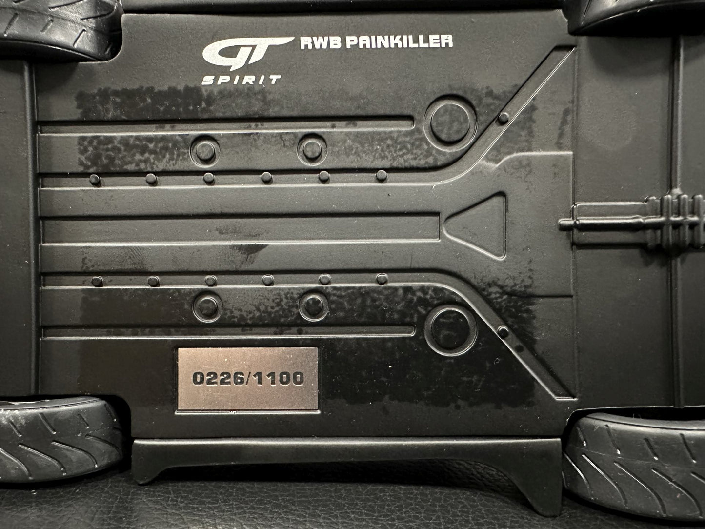 Porsche 911 RWB Painkiller red Limitiert 226/1100 1:18 GT Spirit GT449 Порше 911 червен Лимитирана