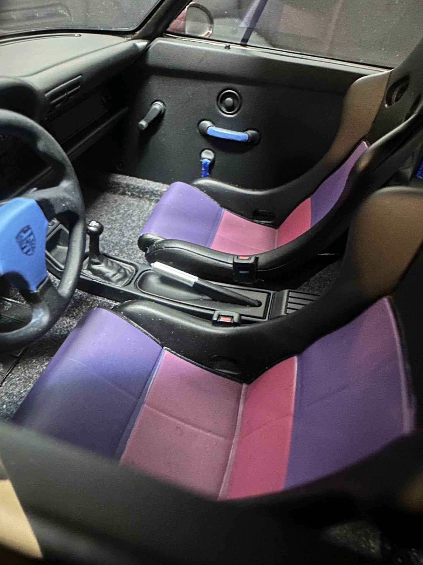 Porsche 911 (964) 3.3 Turbo S Coupe purple Limitiert 710/999 1:12 GT Spirit GT499 Порше 911 лилав Лимитирана