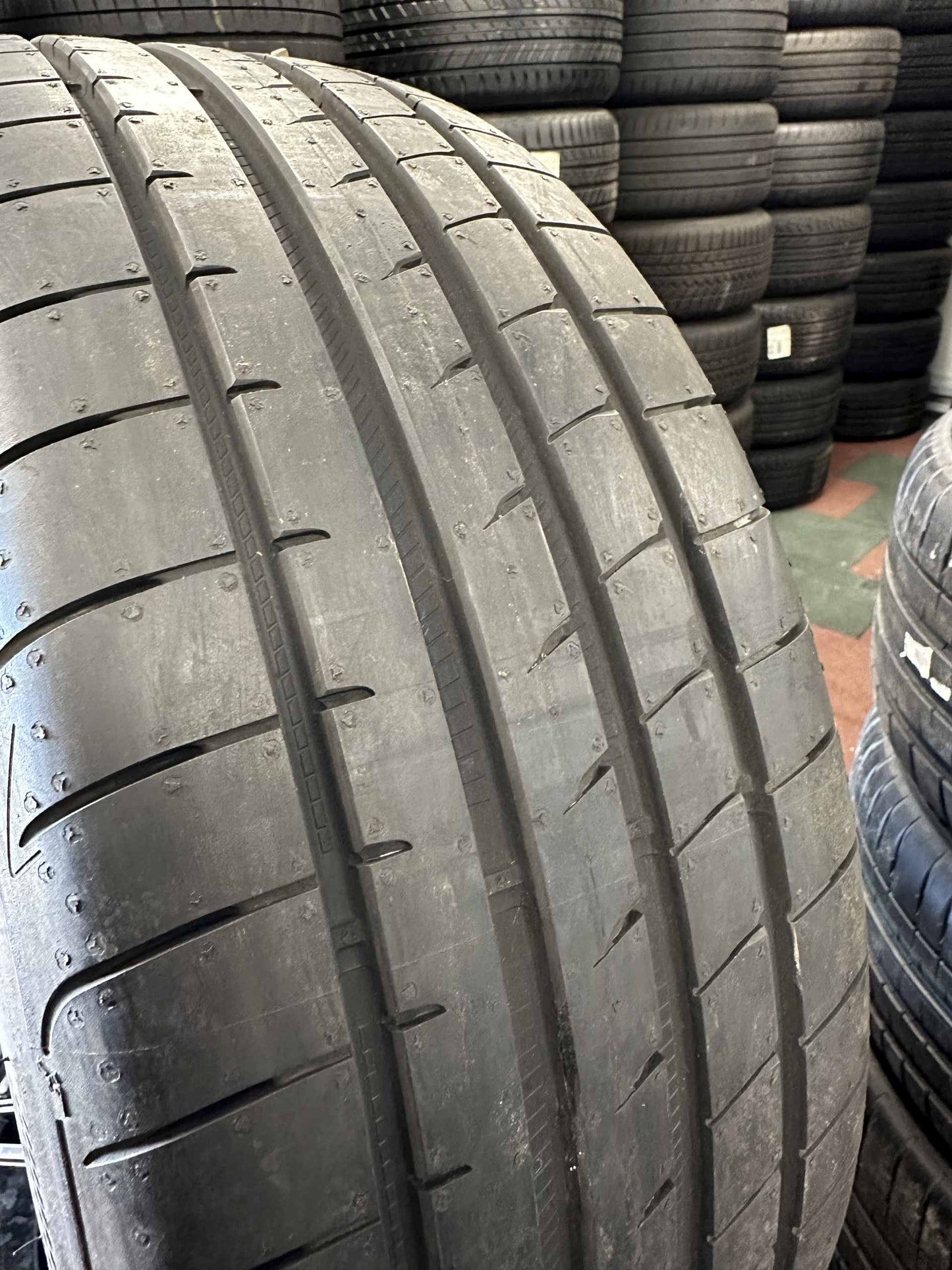 Като Нови Mercedes C klasse Hybrid W206 18 Zoll AMG Мерцедес Ц класа Хибрид W206 18 цола AMG летен комплект летни гуми