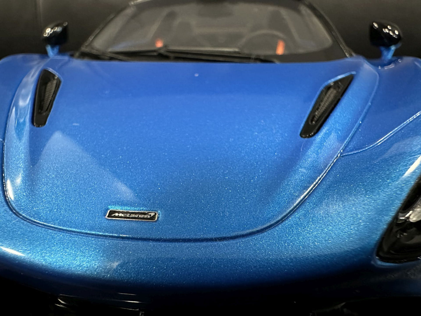 Mclaren Spider Amit blue Limitiert 387/999 1:18 GT Spirit GT886 Макларън Спайдер Лимитирана син