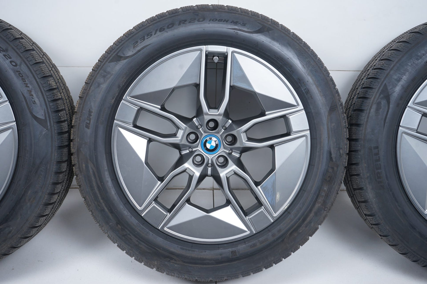 Оригинални BMW iX20 i20 20 Zoll 1002 Бмв 20 цола джанти 1002 зимен комплект зимни гуми