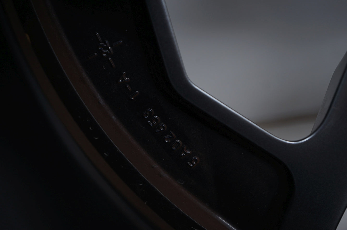 Оригинални BMW iX20 i20 20 Zoll 1002 Бмв 20 цола джанти 1002 зимен комплект зимни гуми