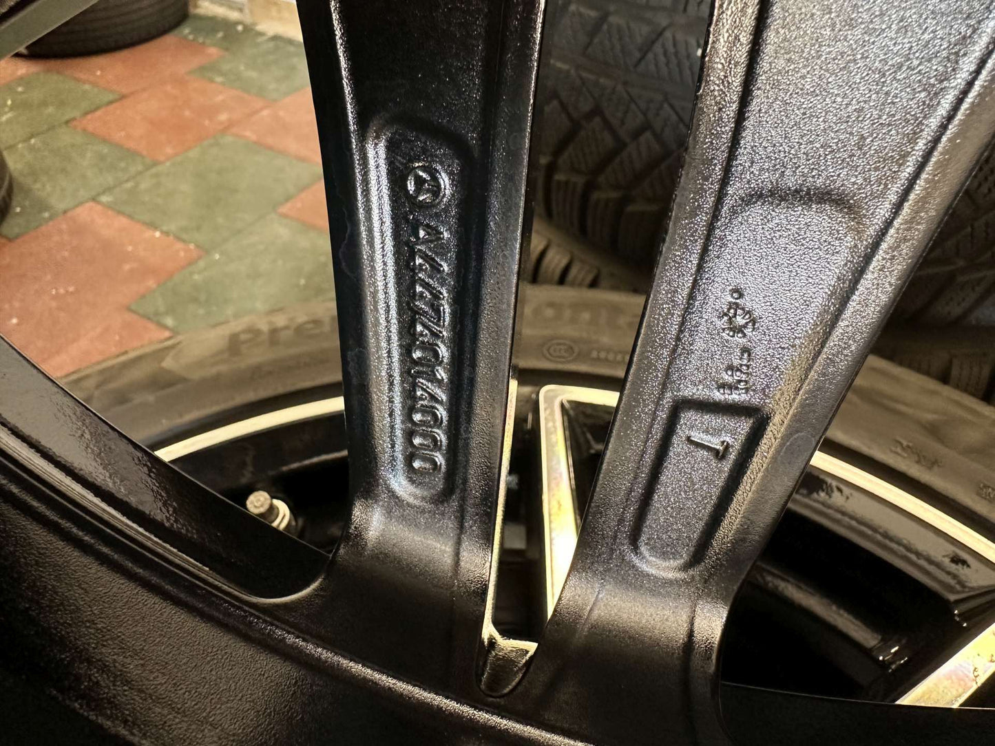 Оригинал Mercedes Vito V Klasse AMG 19 Zoll W447 Мерцедес Вито В класа В447 19 цола AMG джанти летен комплект летни гуми