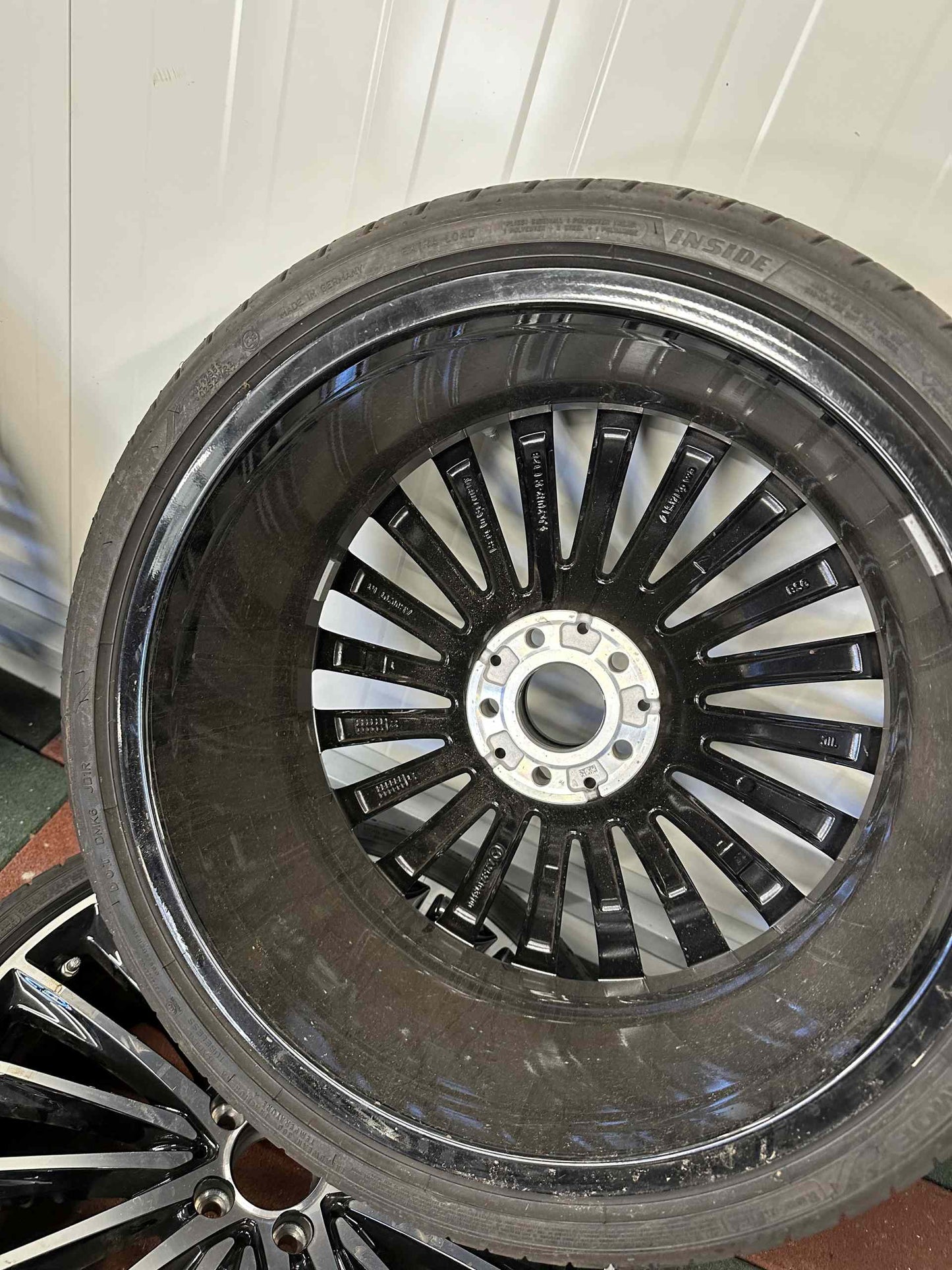 Оригинал Mercedes CLS AMG W257 20 Zoll Мерцедес Цлс 20 цола джанти летен комплект летни гуми