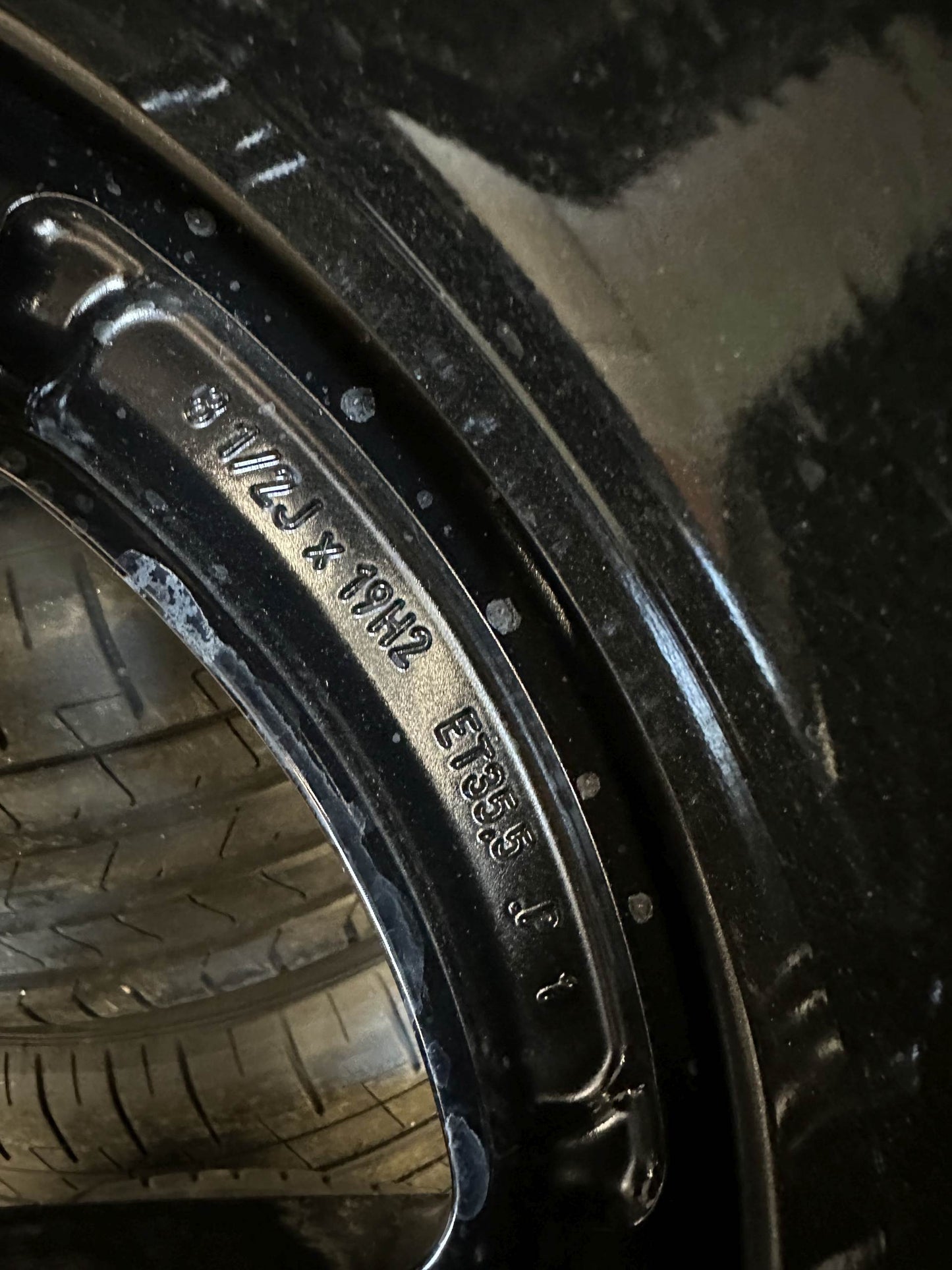 Като Нови Mercedes E Klasse W214 19 Zoll AMG Мерцедес E класа W214 19 цола AMG летен комплект летни гуми