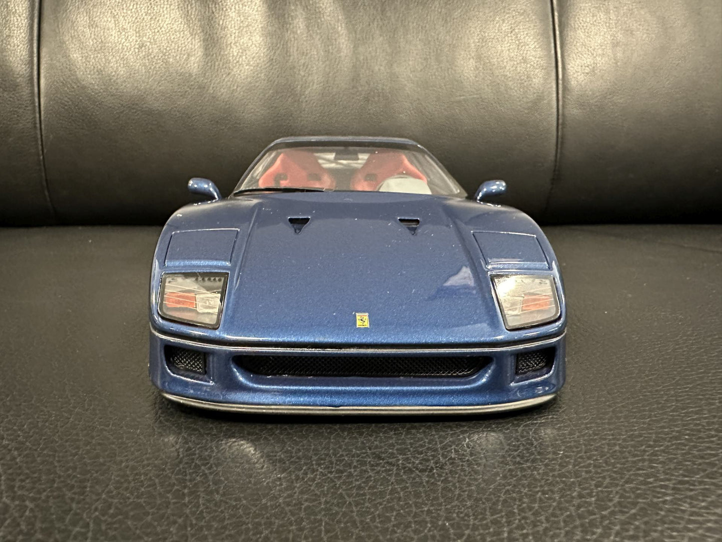 Ferrari F40 1987 blue Limitiert 440/999 1:18 GT Spirit GT914 Ферари Ф40 син Лимитирана