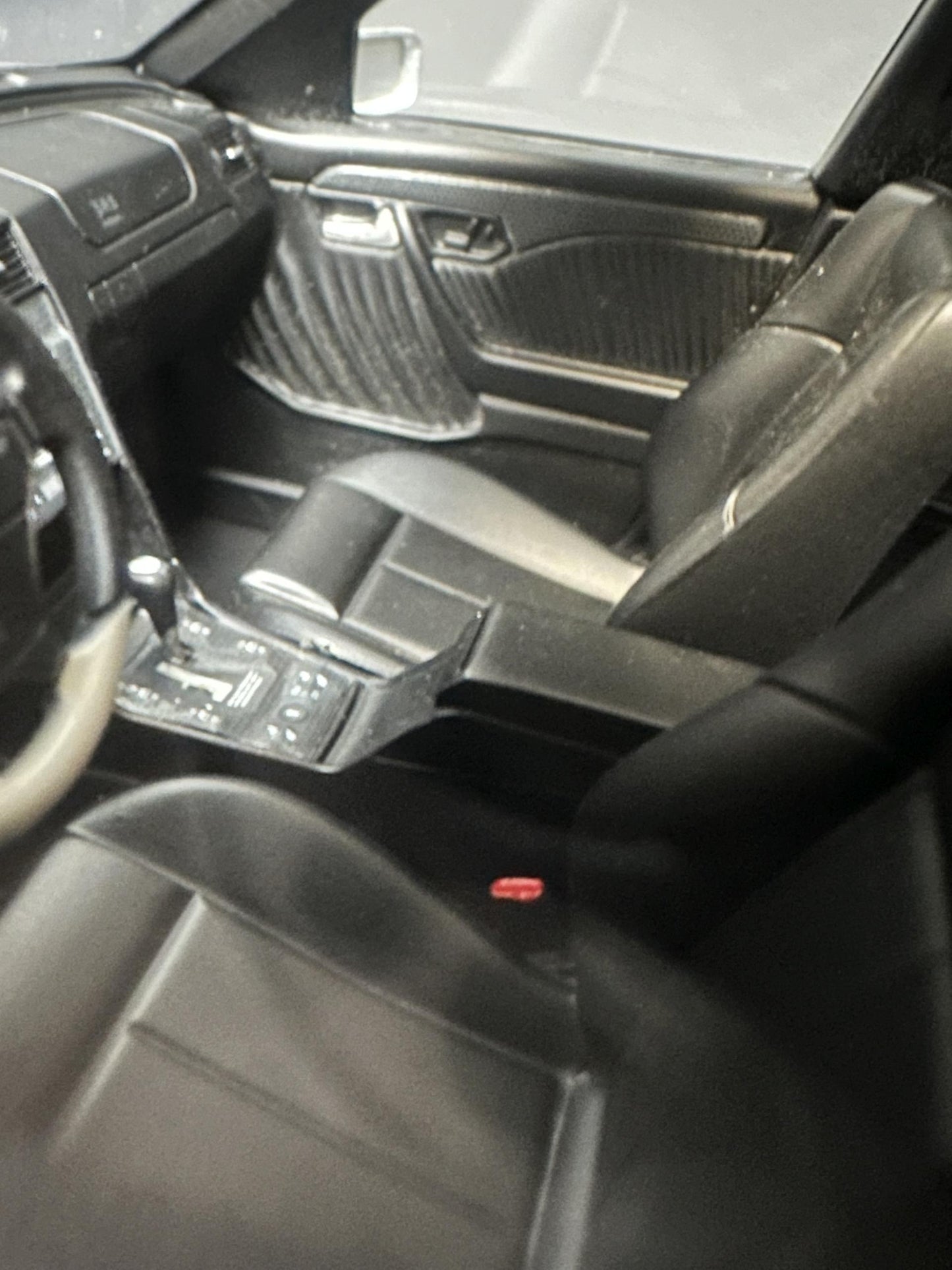 Mercedes Benz C36 AMG W202 grey Limitiert 760/3000 1:18 OTTO OT443 Мерцедес Бенц C36 Лимитирана сив