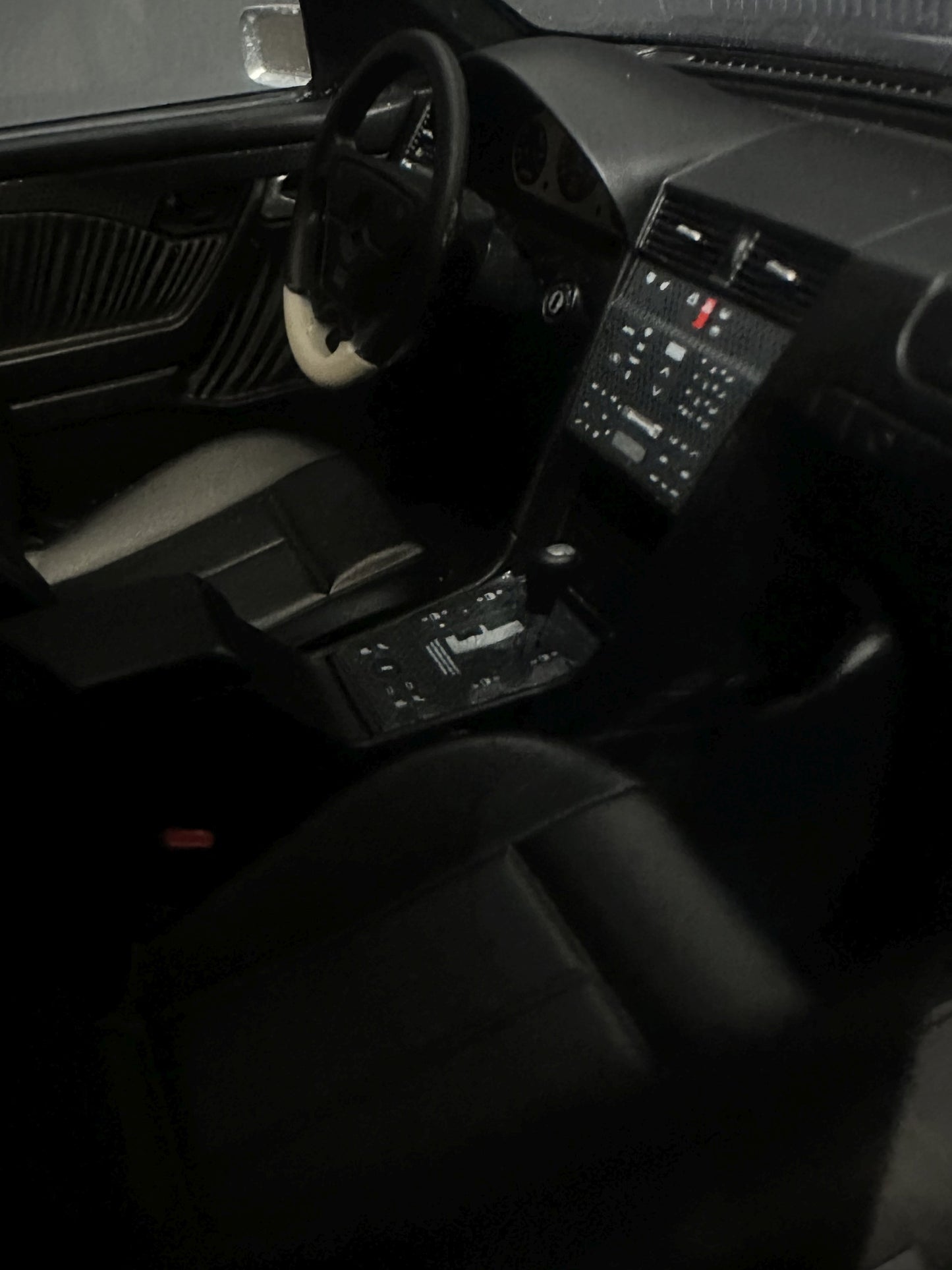 Mercedes Benz C36 AMG W202 grey Limitiert 760/3000 1:18 OTTO OT443 Мерцедес Бенц C36 Лимитирана сив
