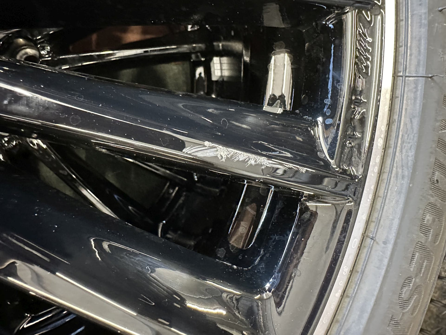 Като Нови Mercedes A B CLA Klasse AMG 19 Zoll W177 W247 W118 Мерцедес А Б ЦЛА Класа 19 цола AMG джанти летен комплект летни гуми