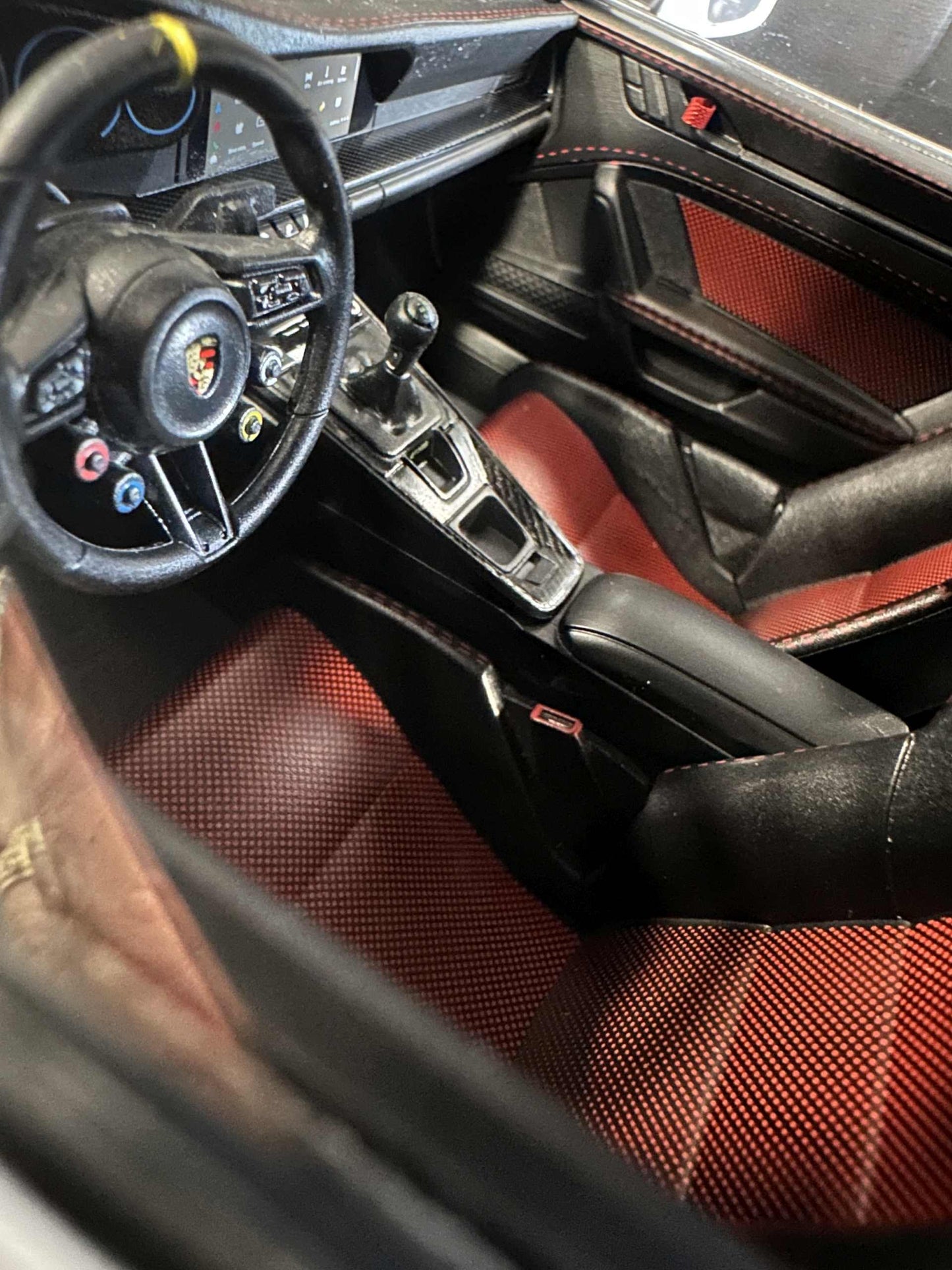 Porsche 911 GT3 RS 2022 white/red 1:12 NOREV 127530 Порше ГТ3 РС бял/червен