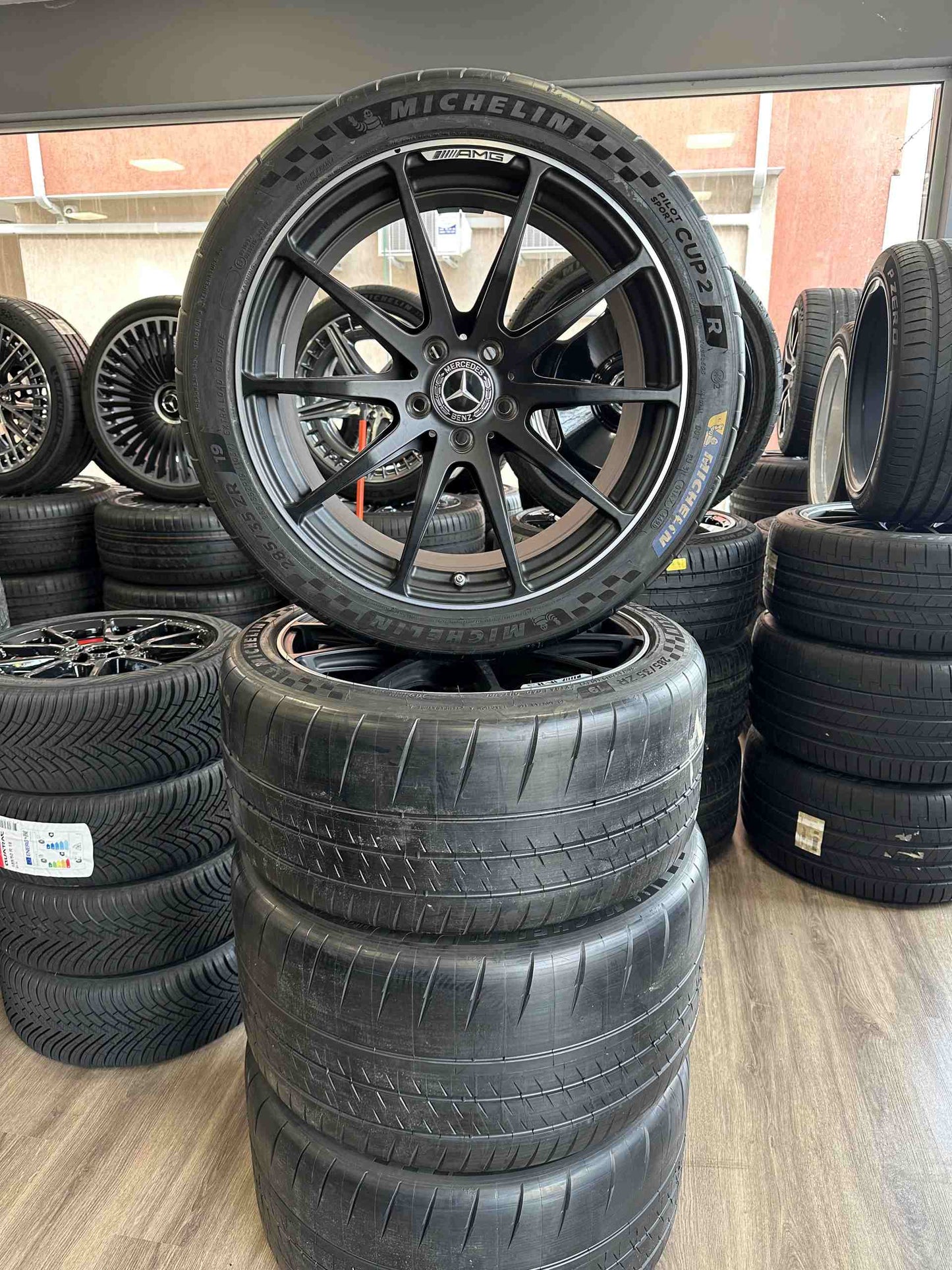 Като Нови Mercedes AMG GT-R GTR Black Series W190 19/20 Zoll Мерцедес 19/20 цола AMG Джанти летен комплект летни гуми