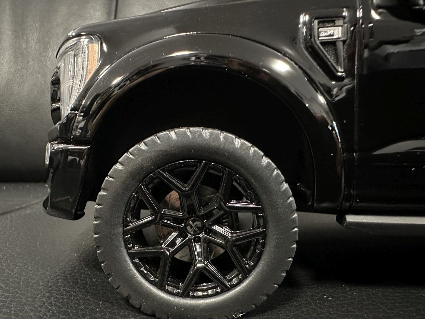 Ford Shelby F150 Centennial Edition 2024 black Limitiert 291/999 1:18 GT Spirit GT919 Форд Шелби Ф150 Лимитирана черен